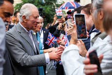 In Pictures: King and Queen sample wine, whisky and cheese in Bordeaux