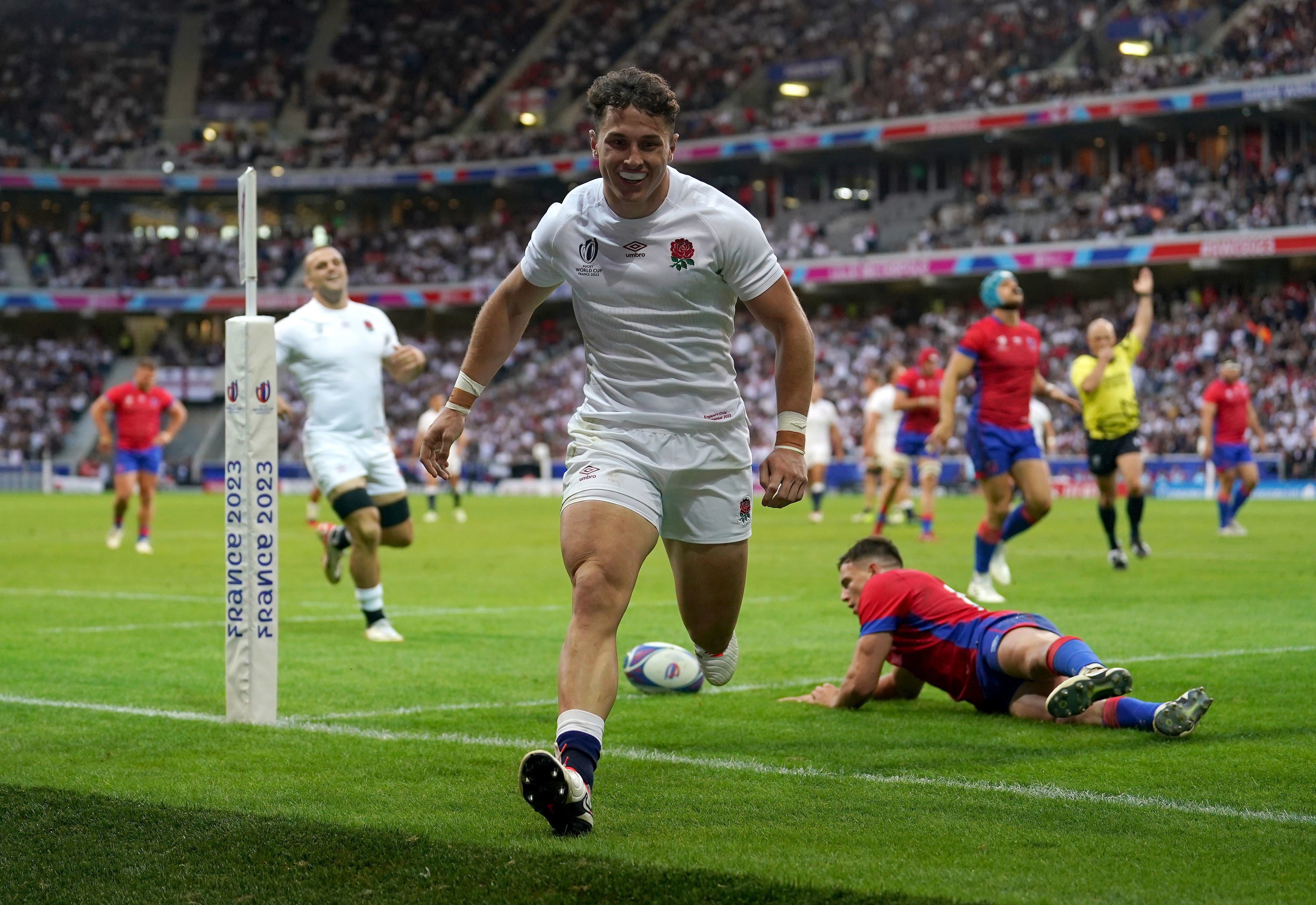 Arundell scored five tries against Chile in the pool stage