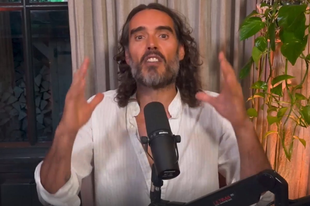 Met Police investigating sexual offence claims as comic starts new Rumble live stream