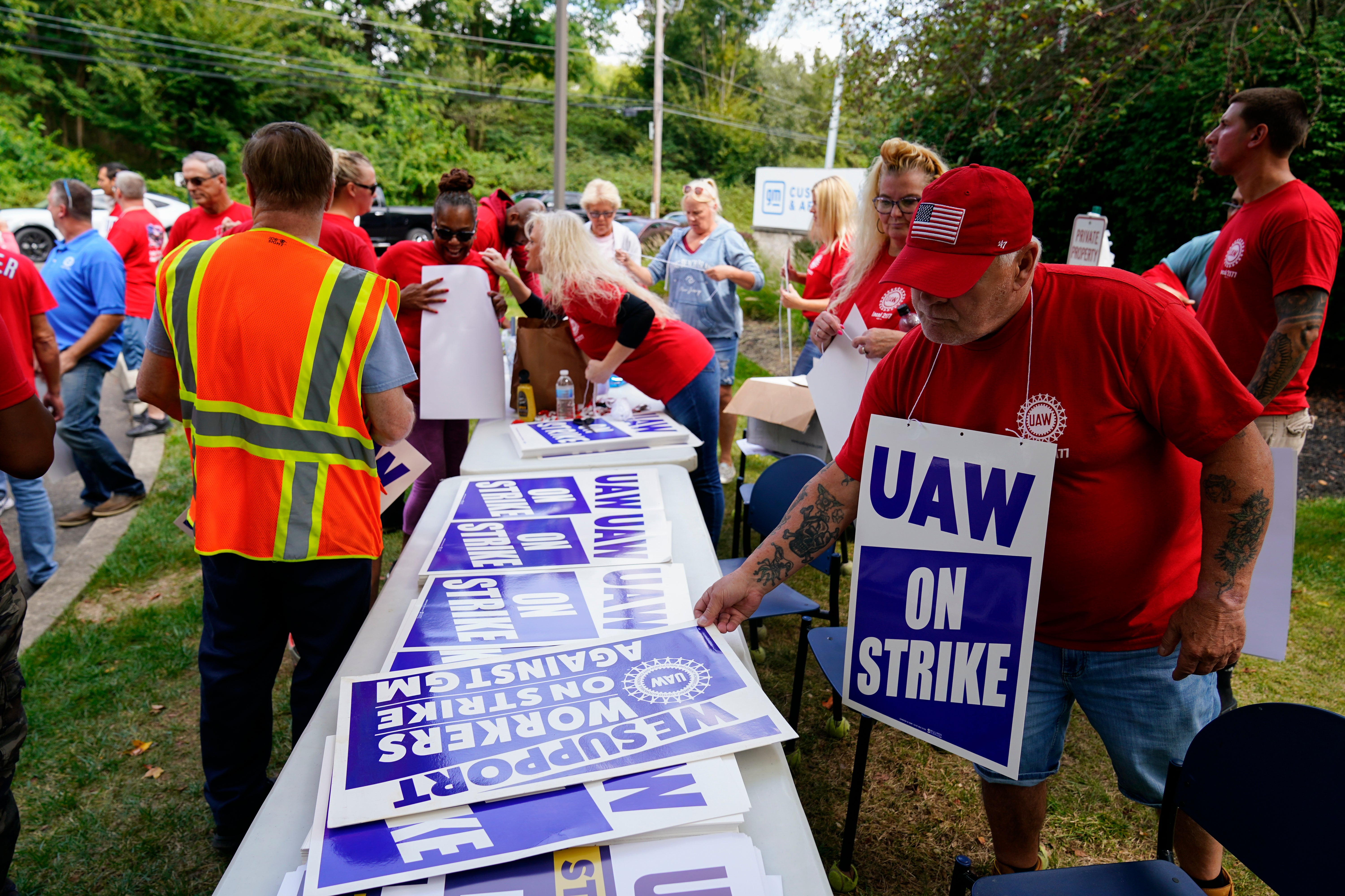 Auto Workers Strike Biden