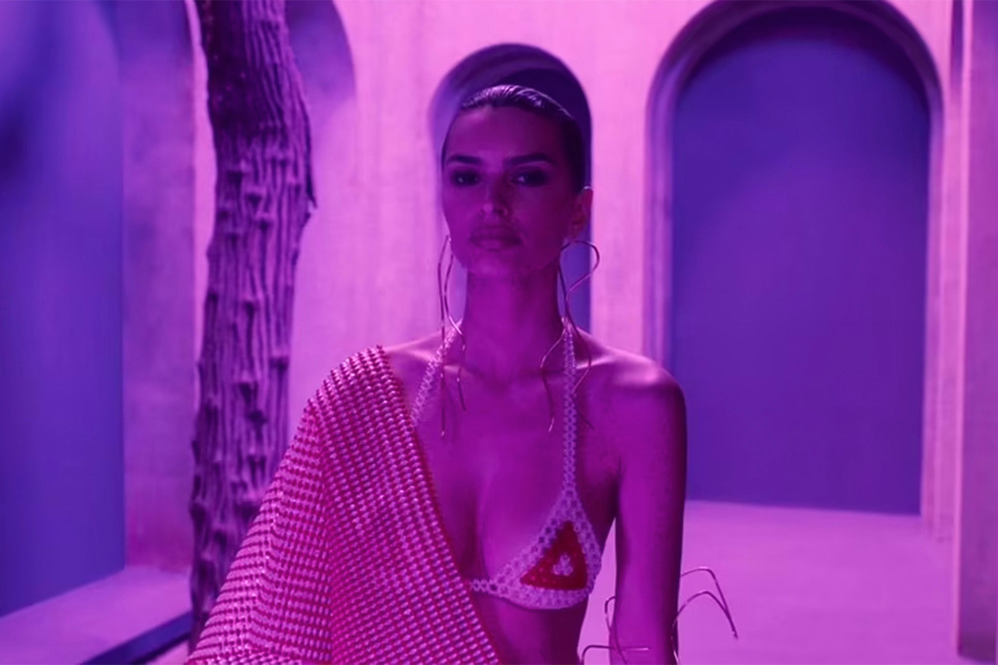 Emily Ratajkowski in ‘Victoria’s Secret: The Tour ’23’