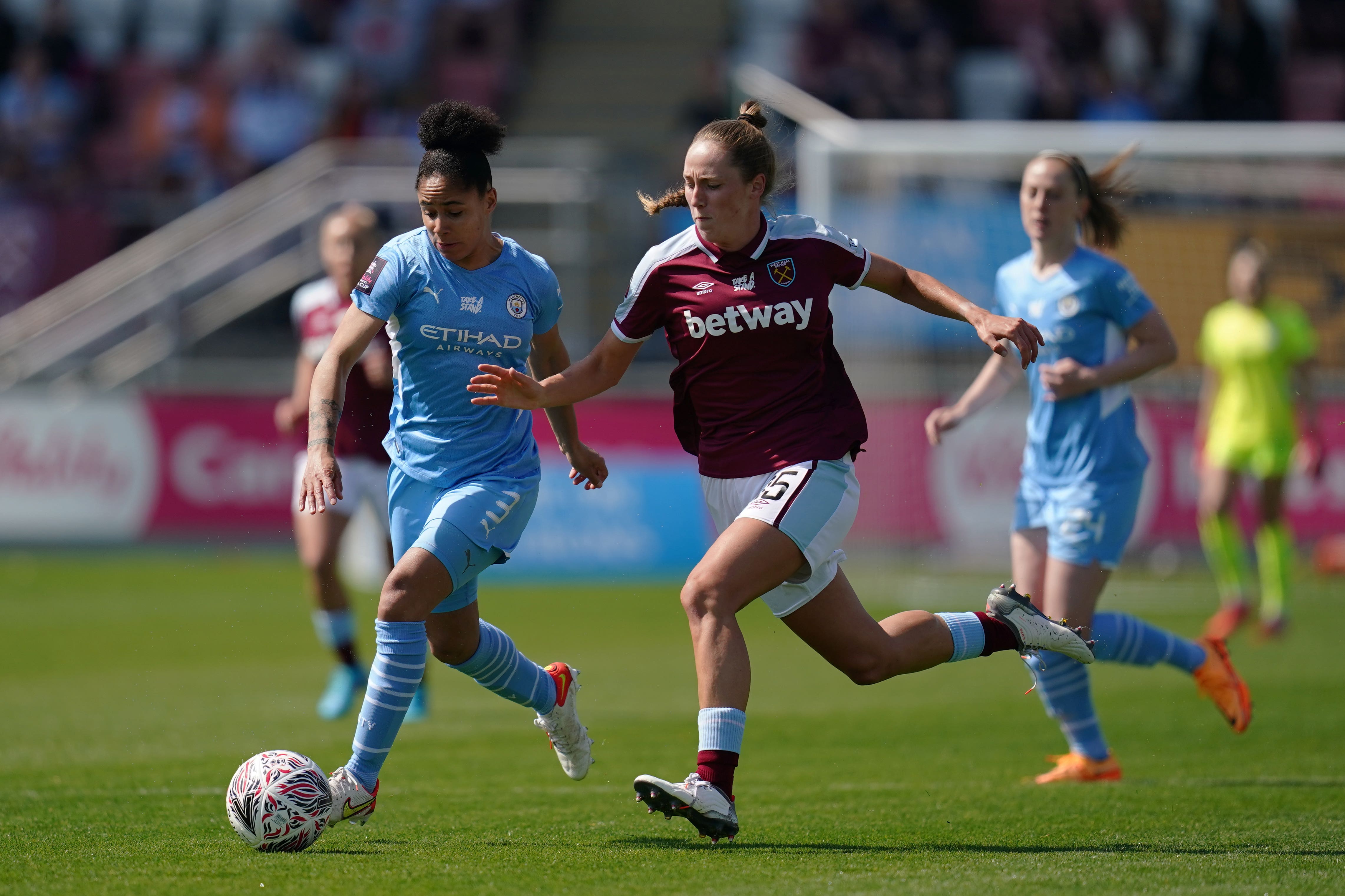 Demi Stokes (left) believes Manchester City can make a strong WSL title challenge (John Walton/PA)