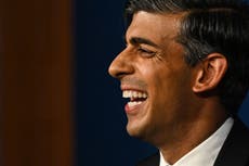 Rishi Sunak roasts Boris Johnson, Liz Truss and Matt Hancock in jokes with journalists