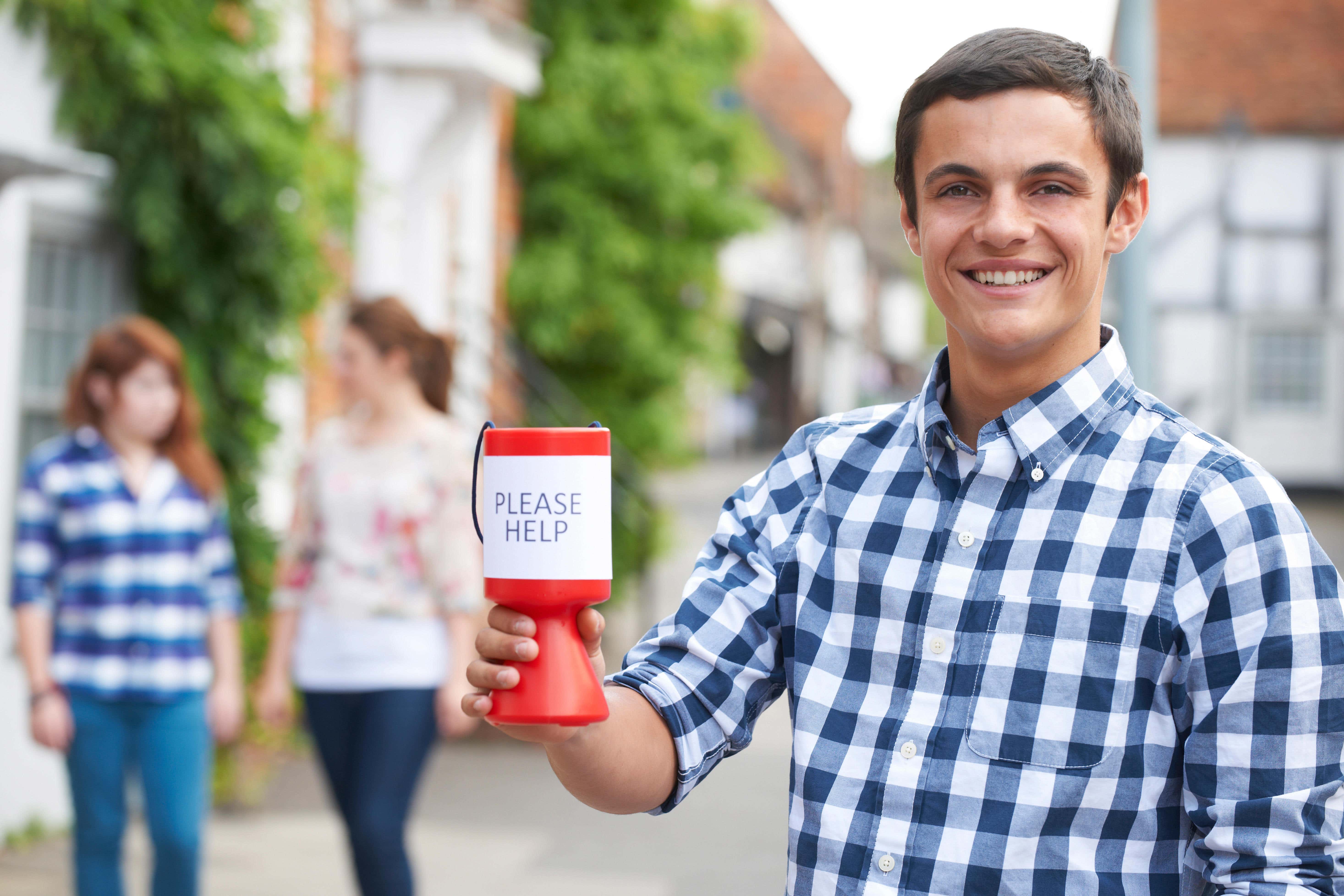 Giving ‘actual’ money could be helping people budget (Alamy/PA)