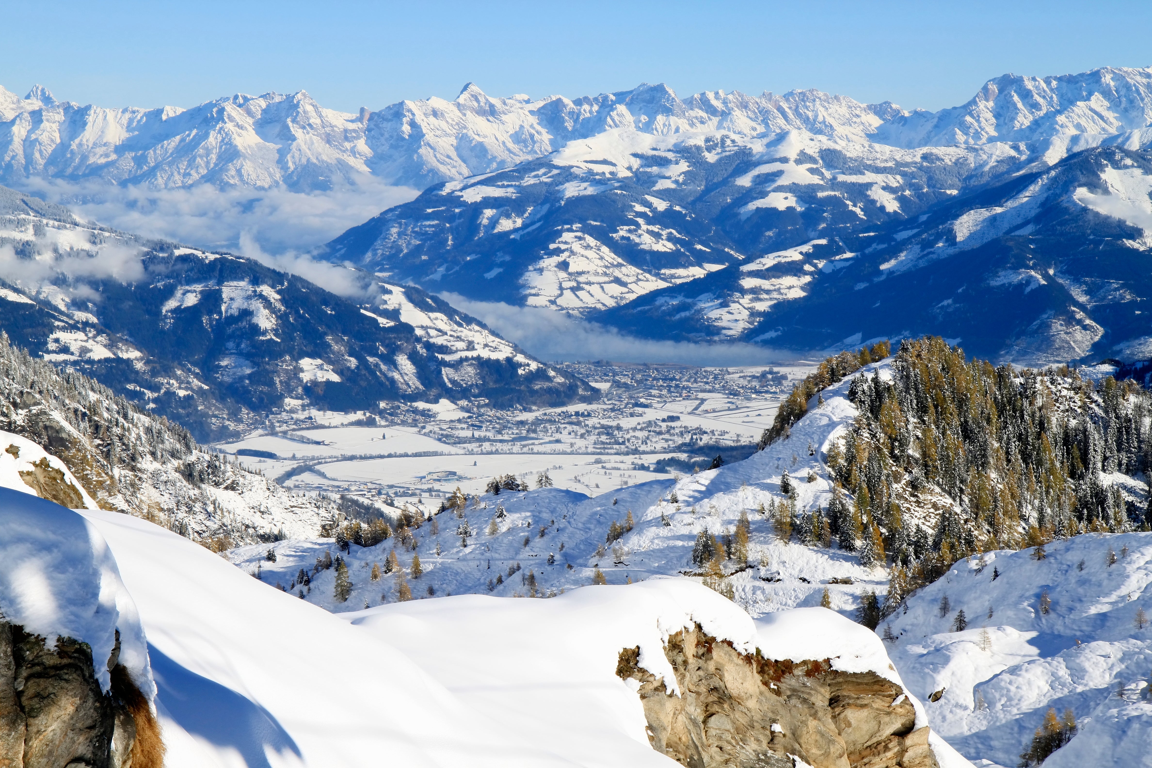 Embrace the lively aprés ski scene until the early hours in Austria’s Zell am See