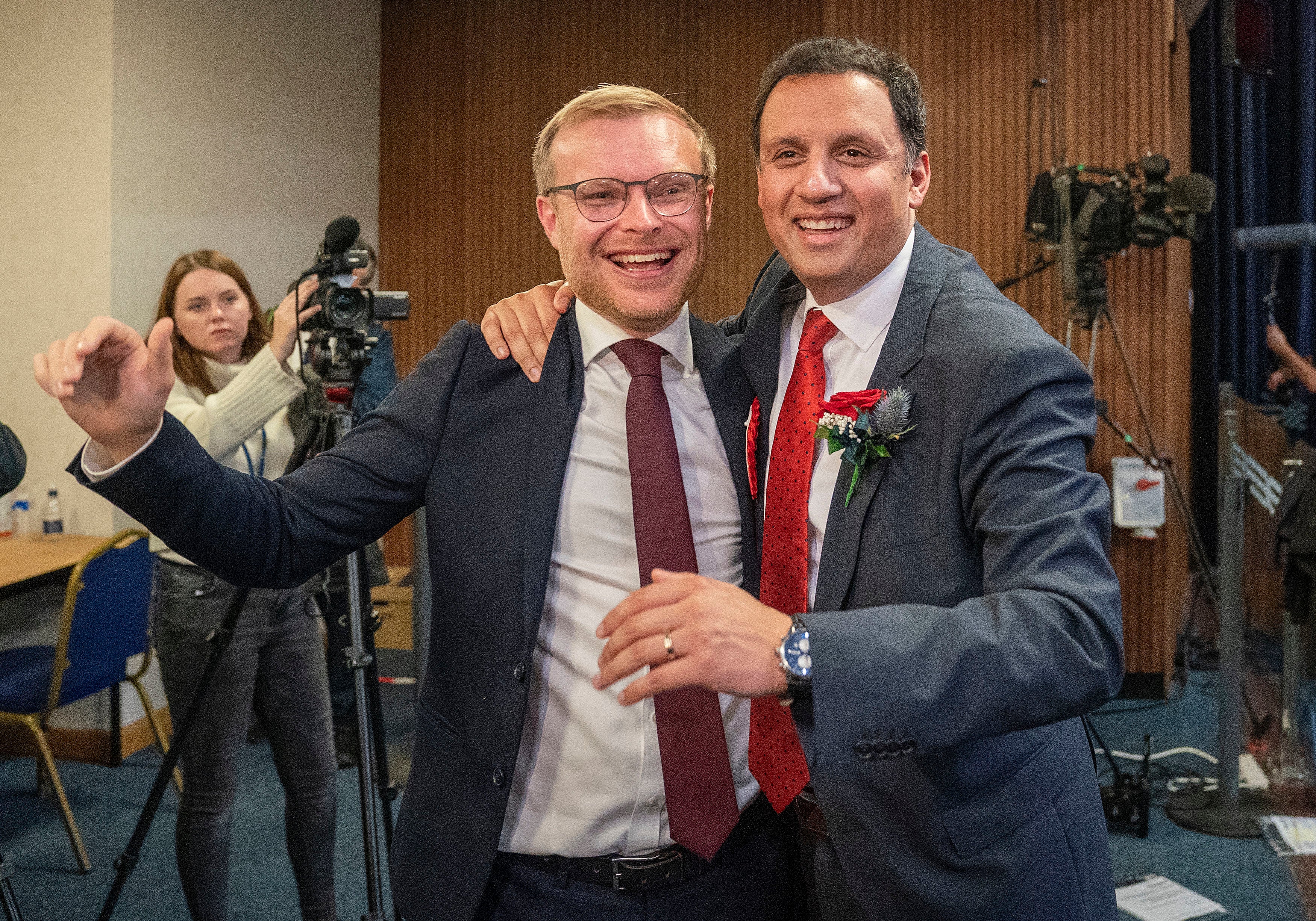 Scottish Labour leader Anas Sarwar (right) with winner Michael Shanks