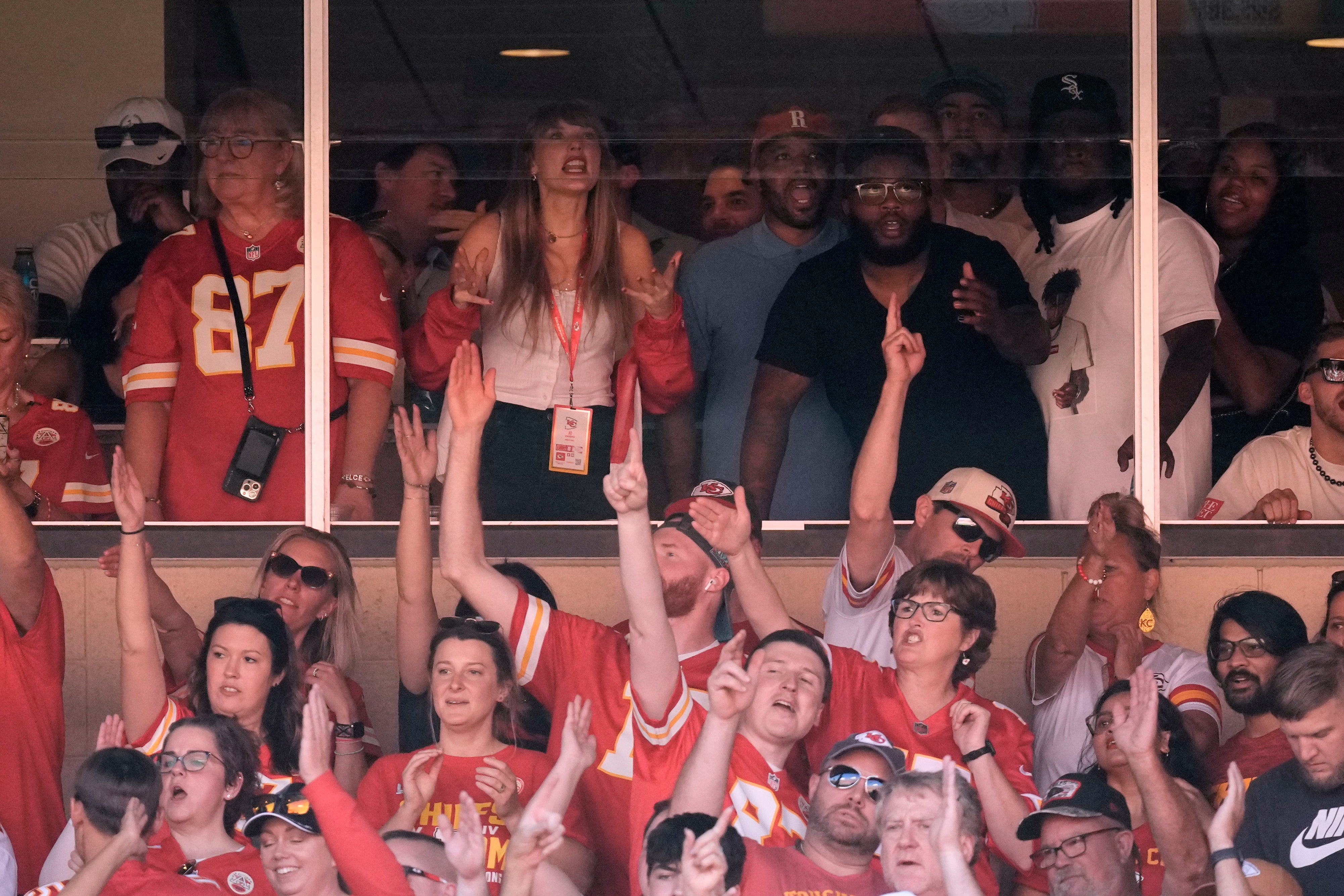 Swift-Kelce-New NFL Fans