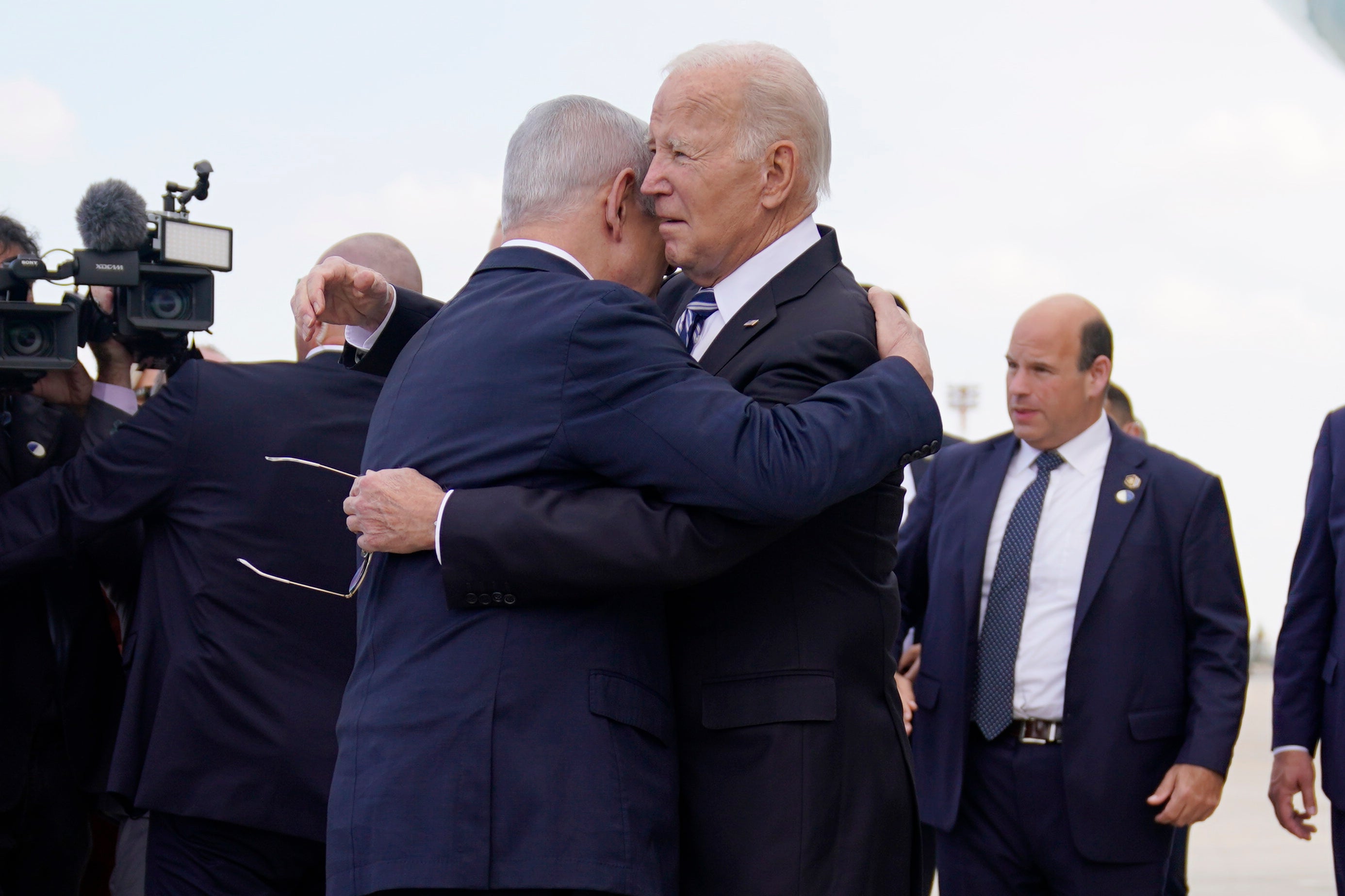 Biden weighs in on Gaza hospital strike on tumultuous Israel trip – live