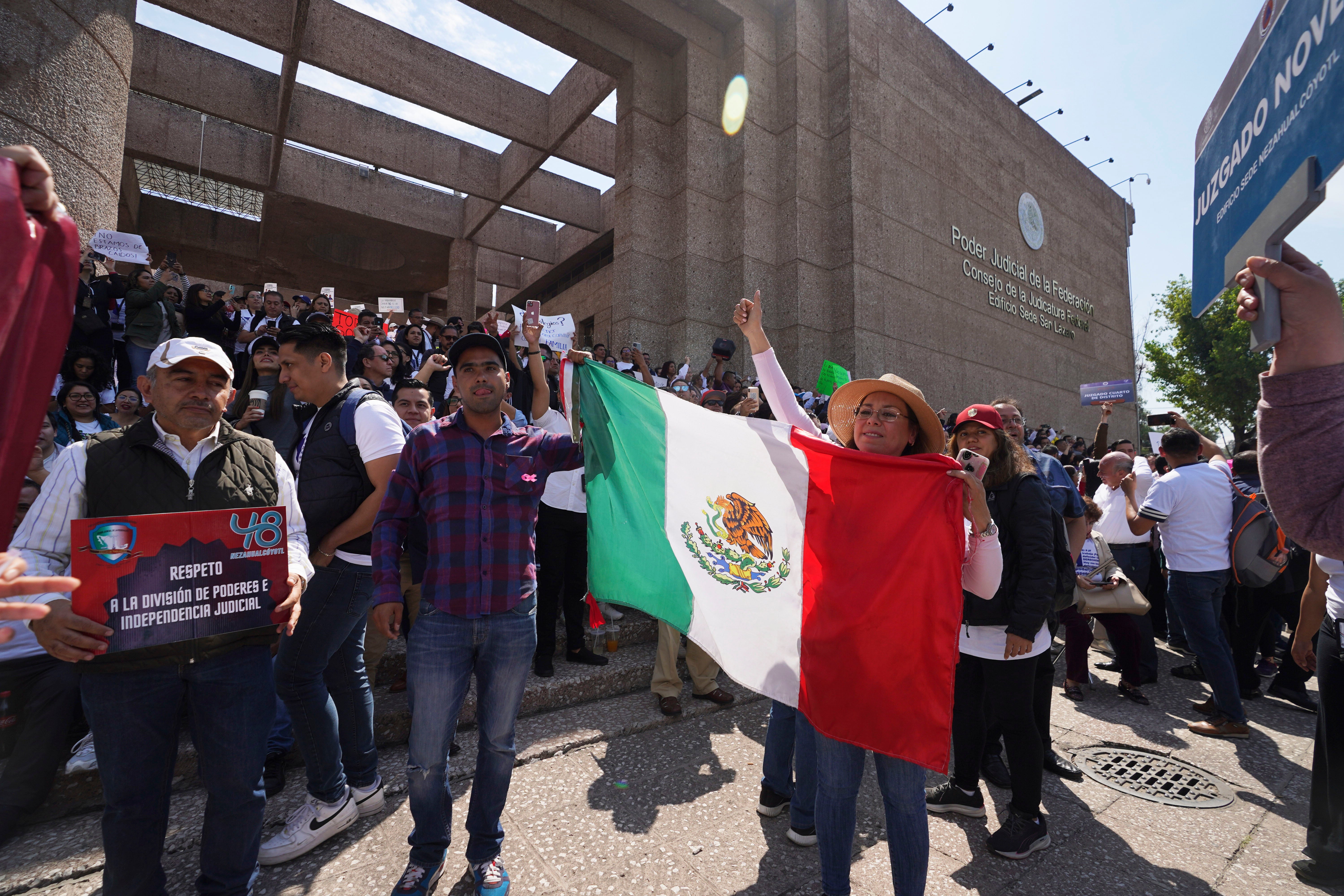 Mexico Court Strike