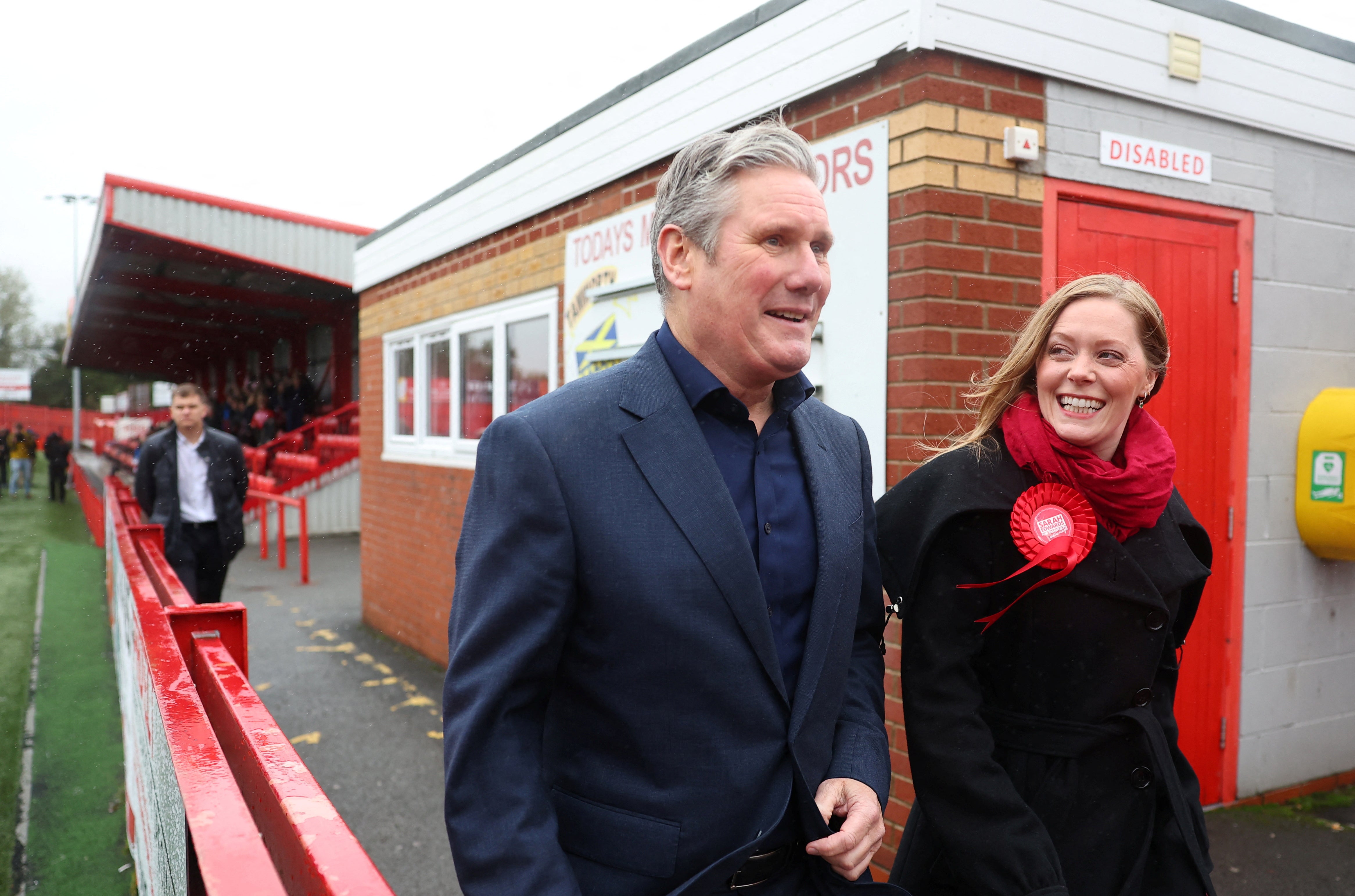 Keir Starmer with Sarah Edwards, the newly elected MP for Tamworth, at the town’s football stadium