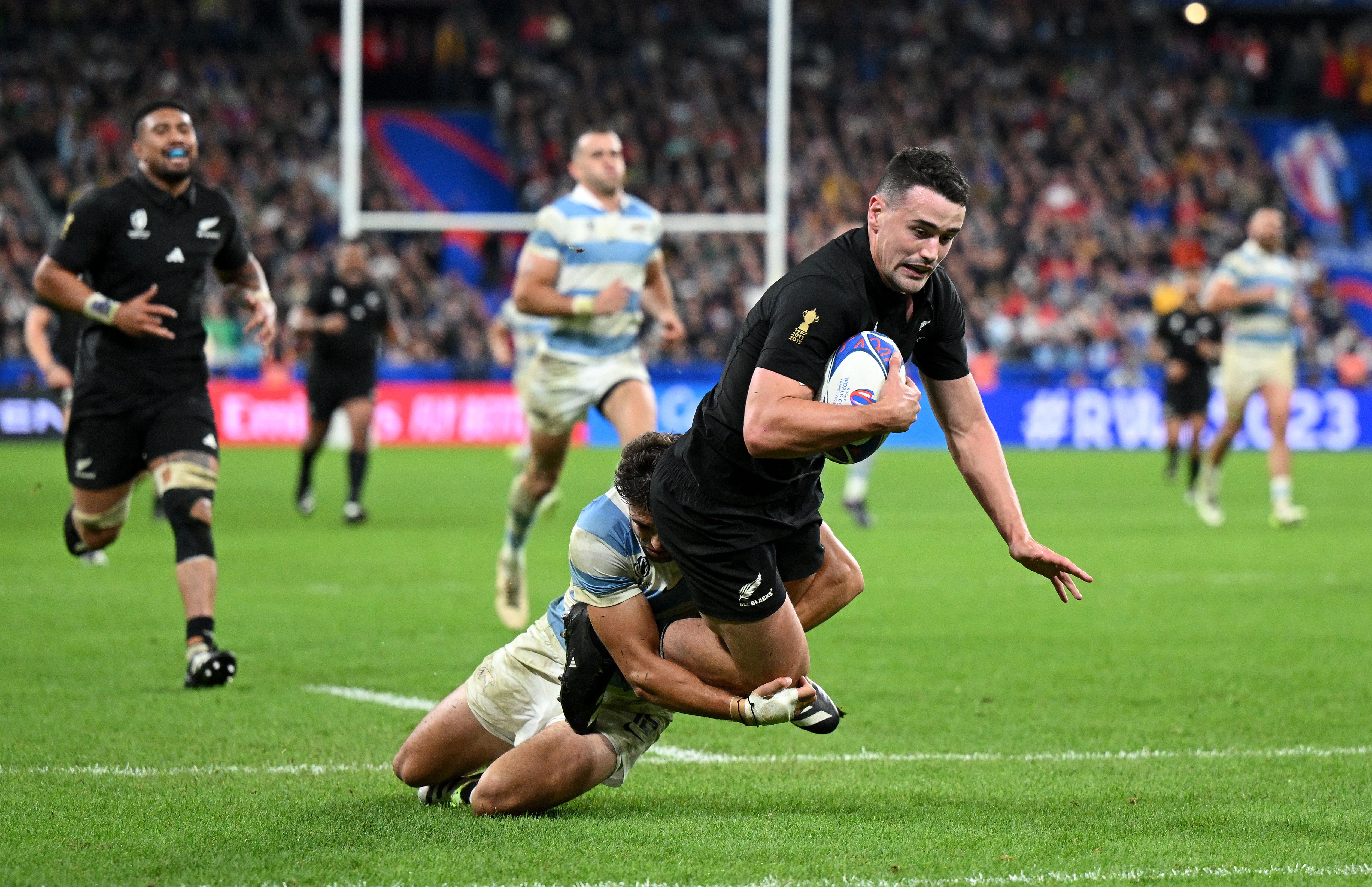 The All Blacks ran riot in the Stade de France