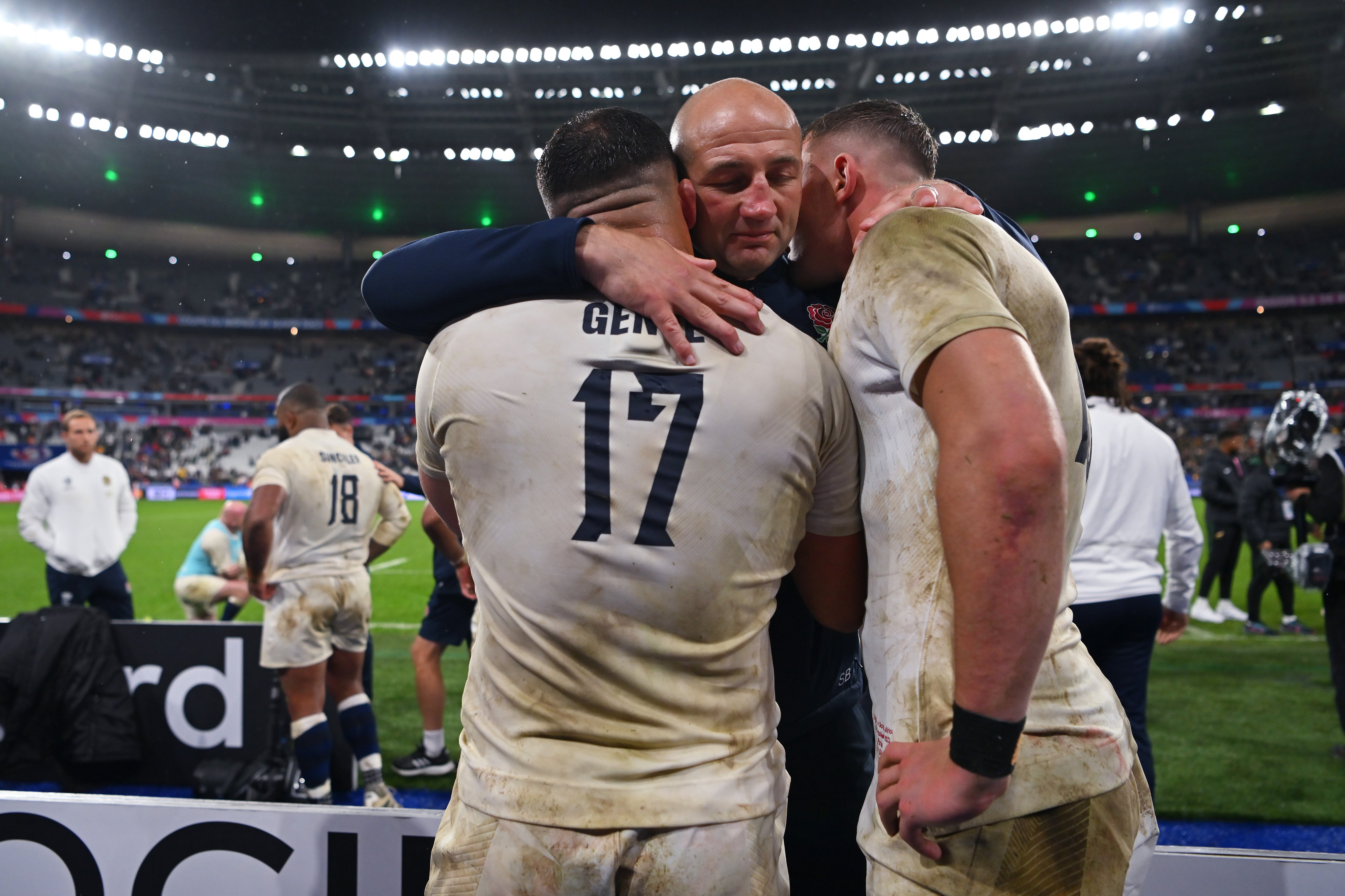 Steve Borthwick consoles Ellis Genge and Freddie Steward after England’s defeat