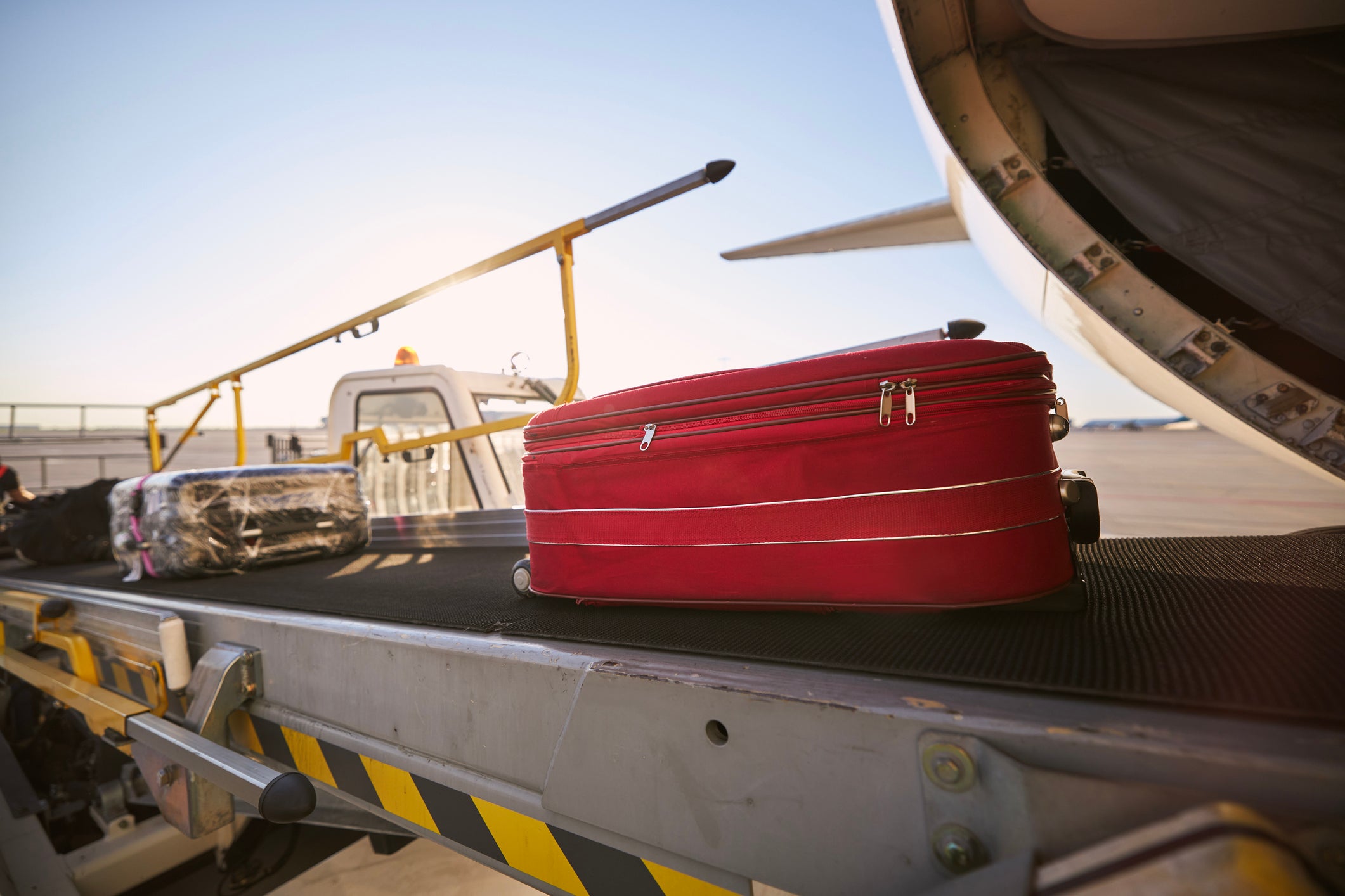 When a traveller plans their own connecting flight, their baggage is neither airline’s responsibility