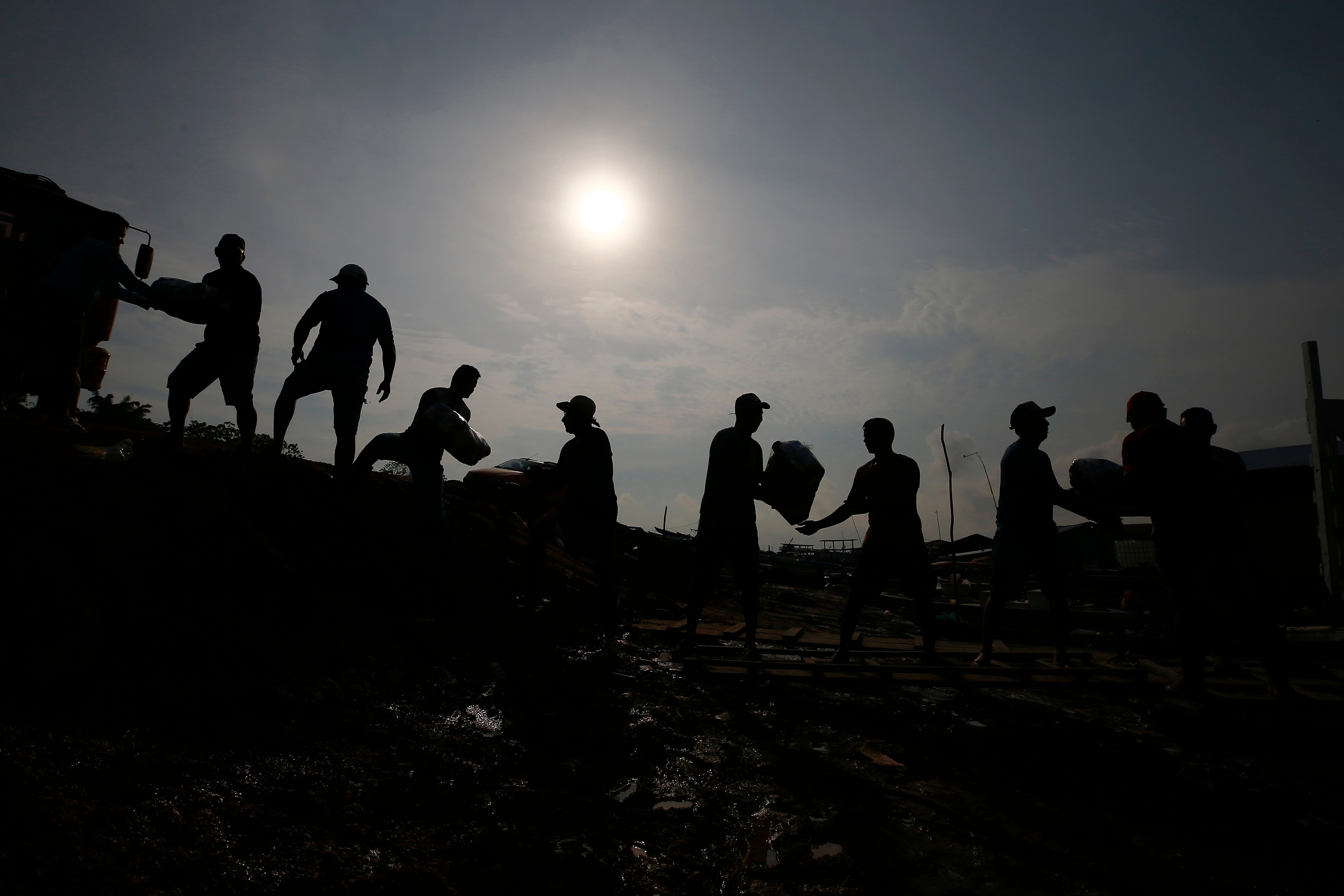 Amazon Drought Humanitarian Aid