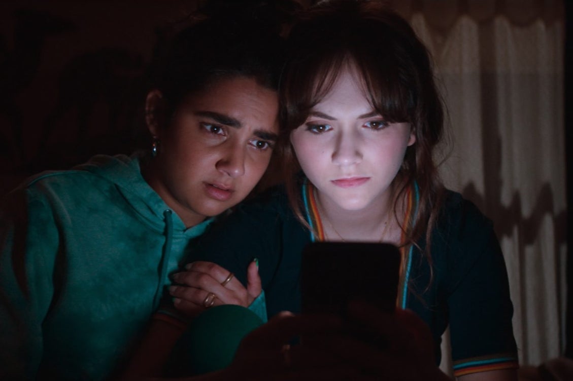 Emilia Jones and Geraldine Viswanathan in ‘Cat Person’