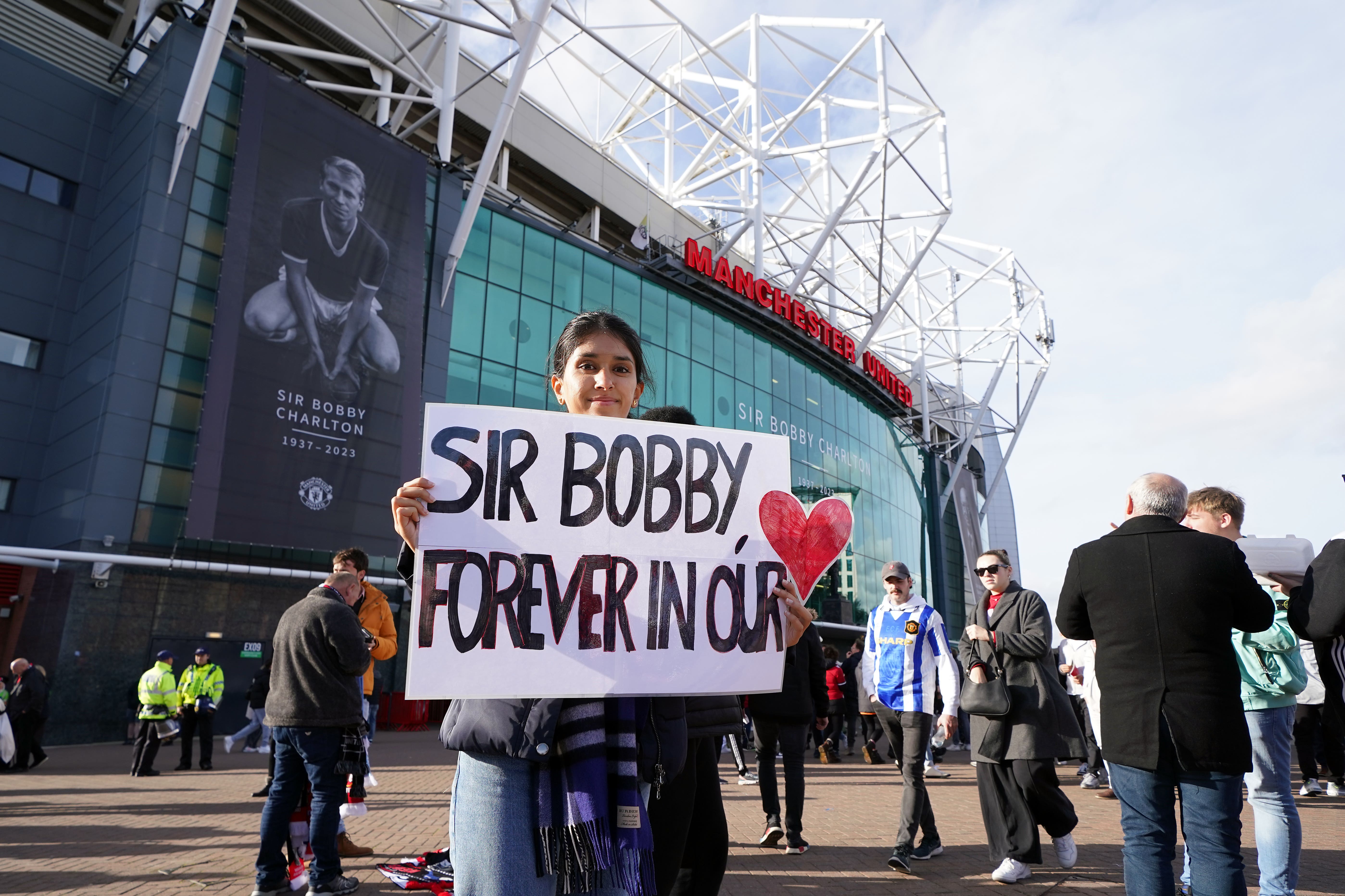 A fan made a banner in tribute to Charlton (Martin Rickett/PA)