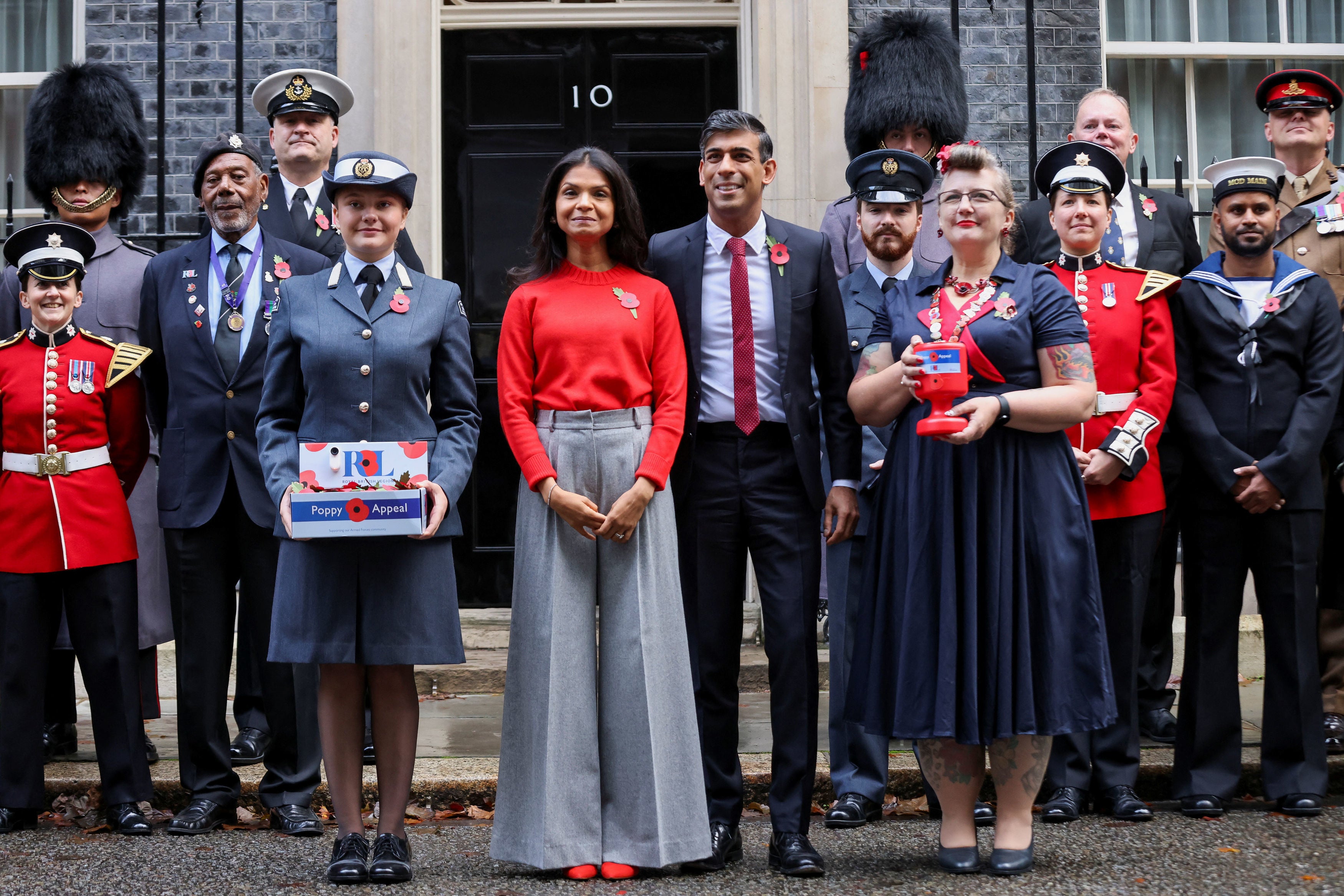 Sunak is one of the smallest male leaders in Europe