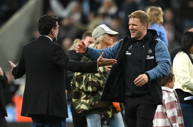 <p>Eddie Howe pictured with Newcastle chairman Yasir Al-Rumayyan</p>