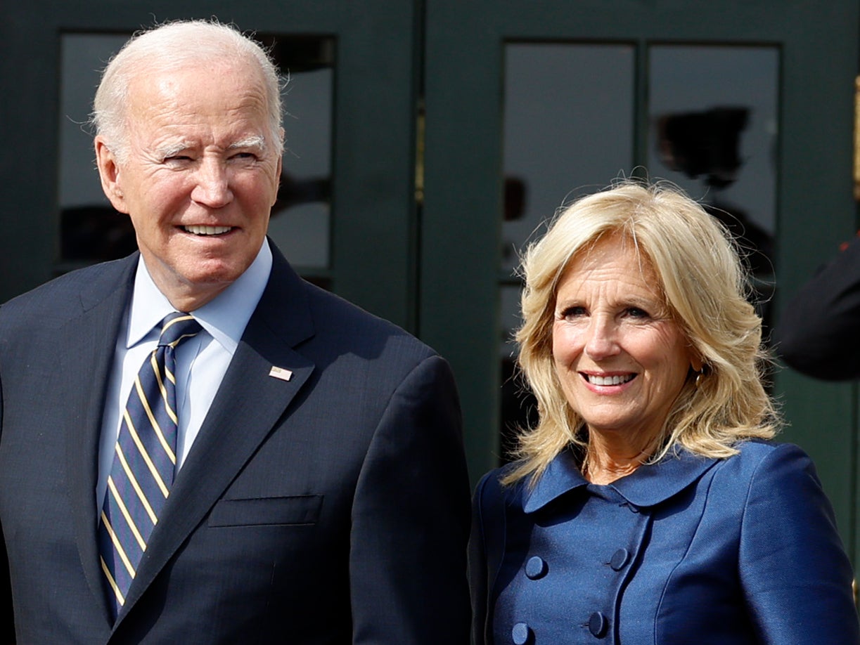 President Joe Biden and first lady Jill Biden welcome President of Ukraine Volodymyr Zelensky and his wife Olena Zelenska at the White House 21 September 2023 in Washington, DC