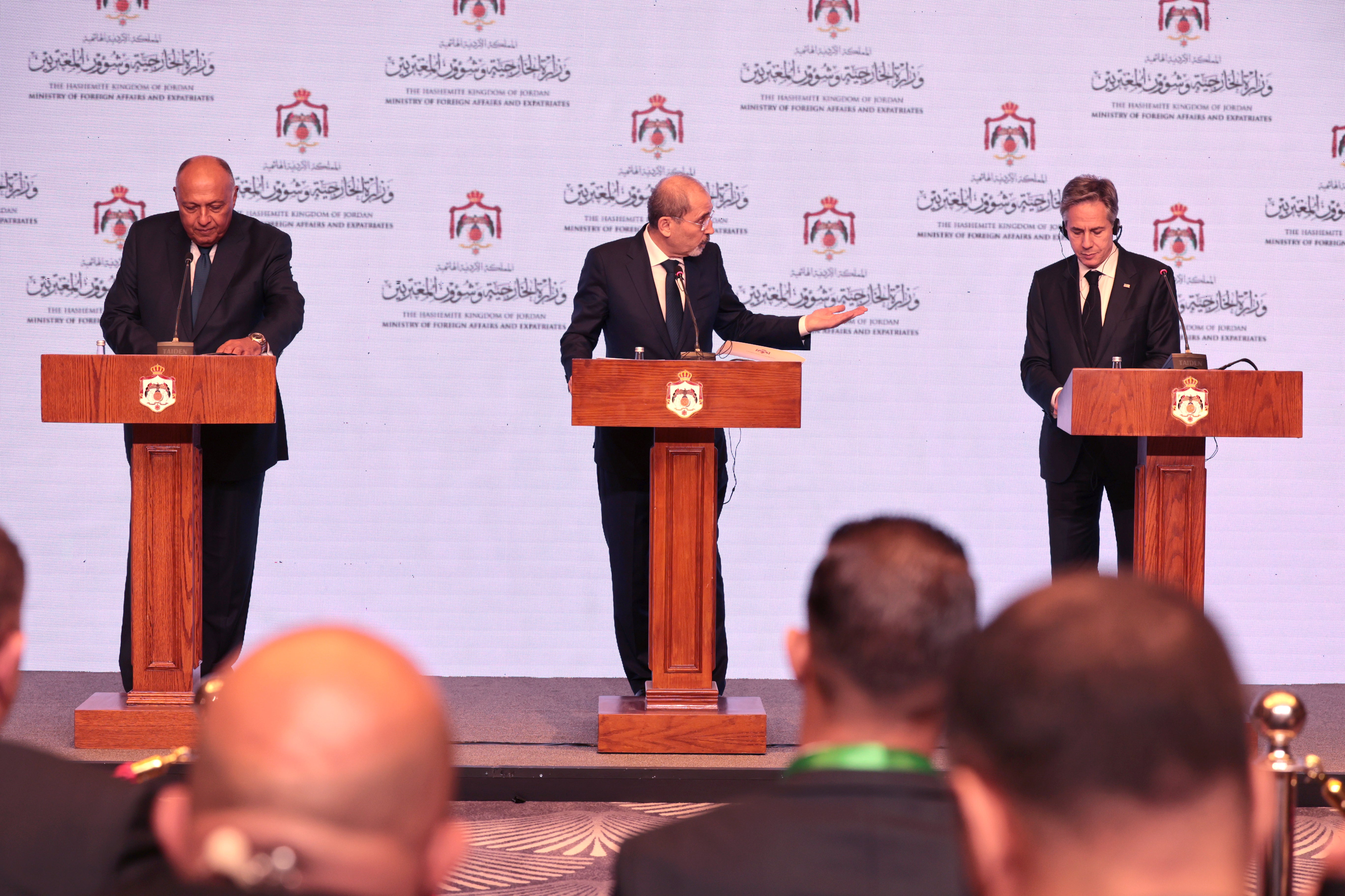 Sameh Shoukry, left, Ayman Safadi, centre, and Antony Blinken in Amman on Saturday