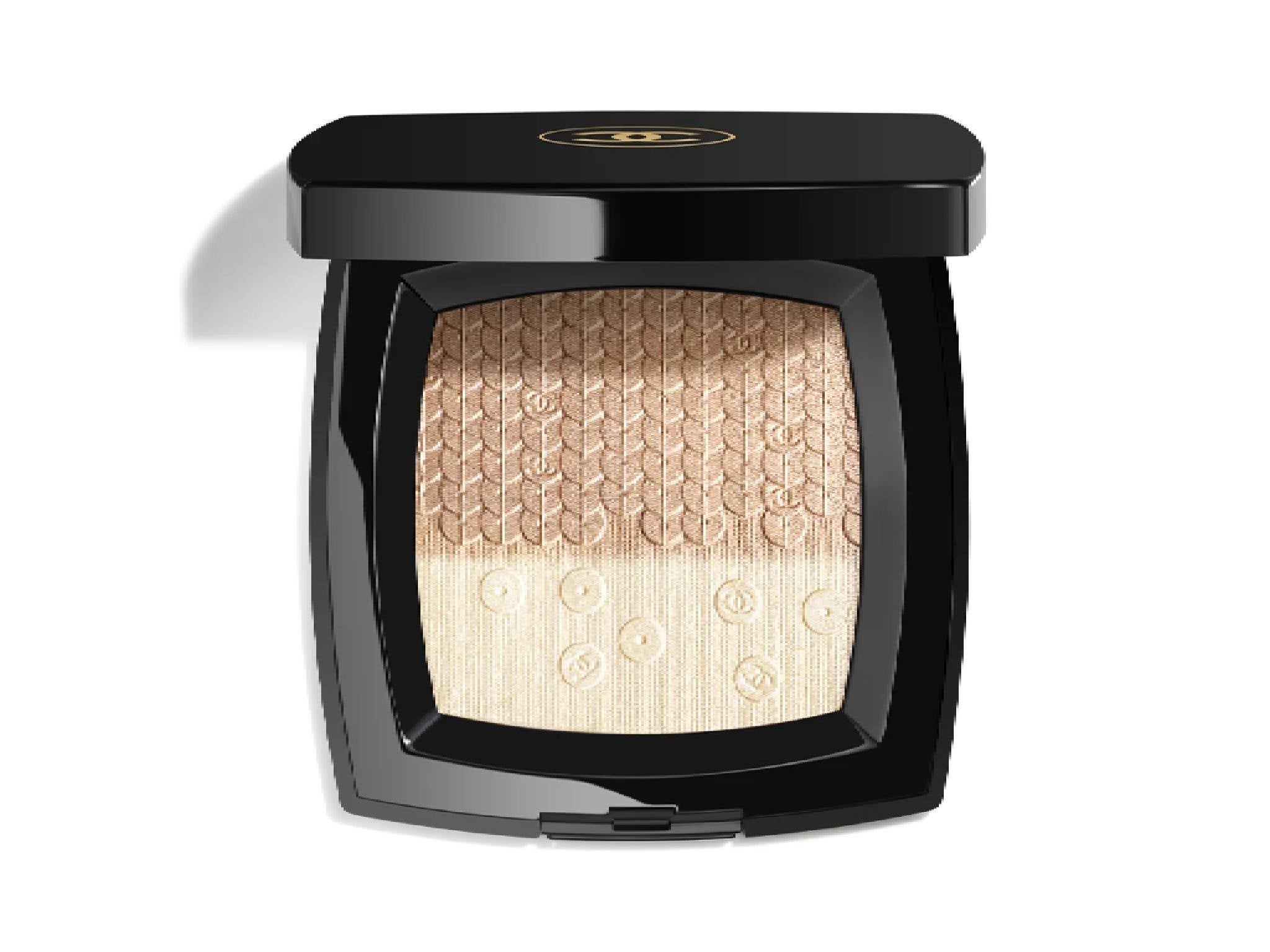 Chanel duo lumière illuminating powder duo 