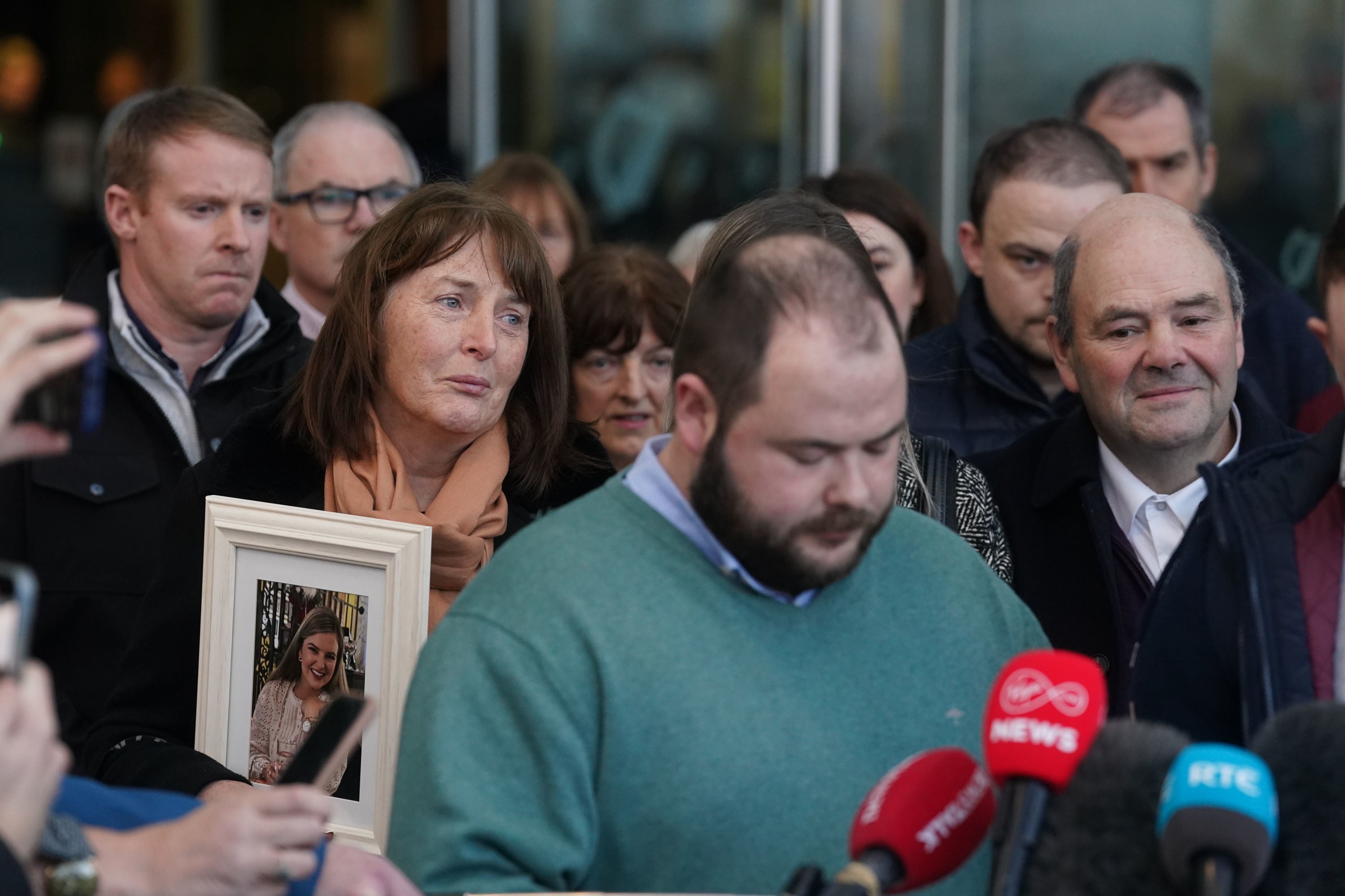 Ms Murphy’s parents at a previous hearing