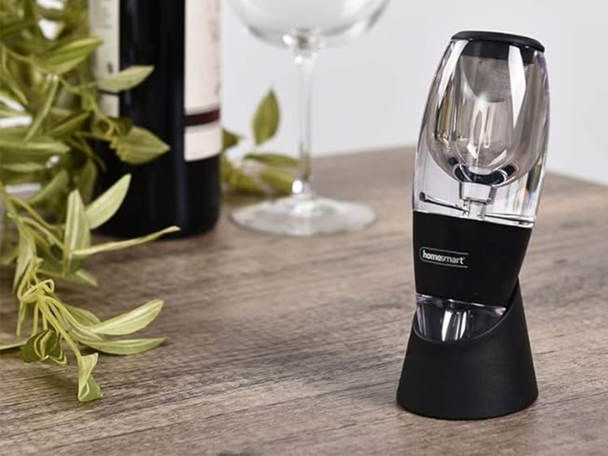 HomeSmart wine aerator