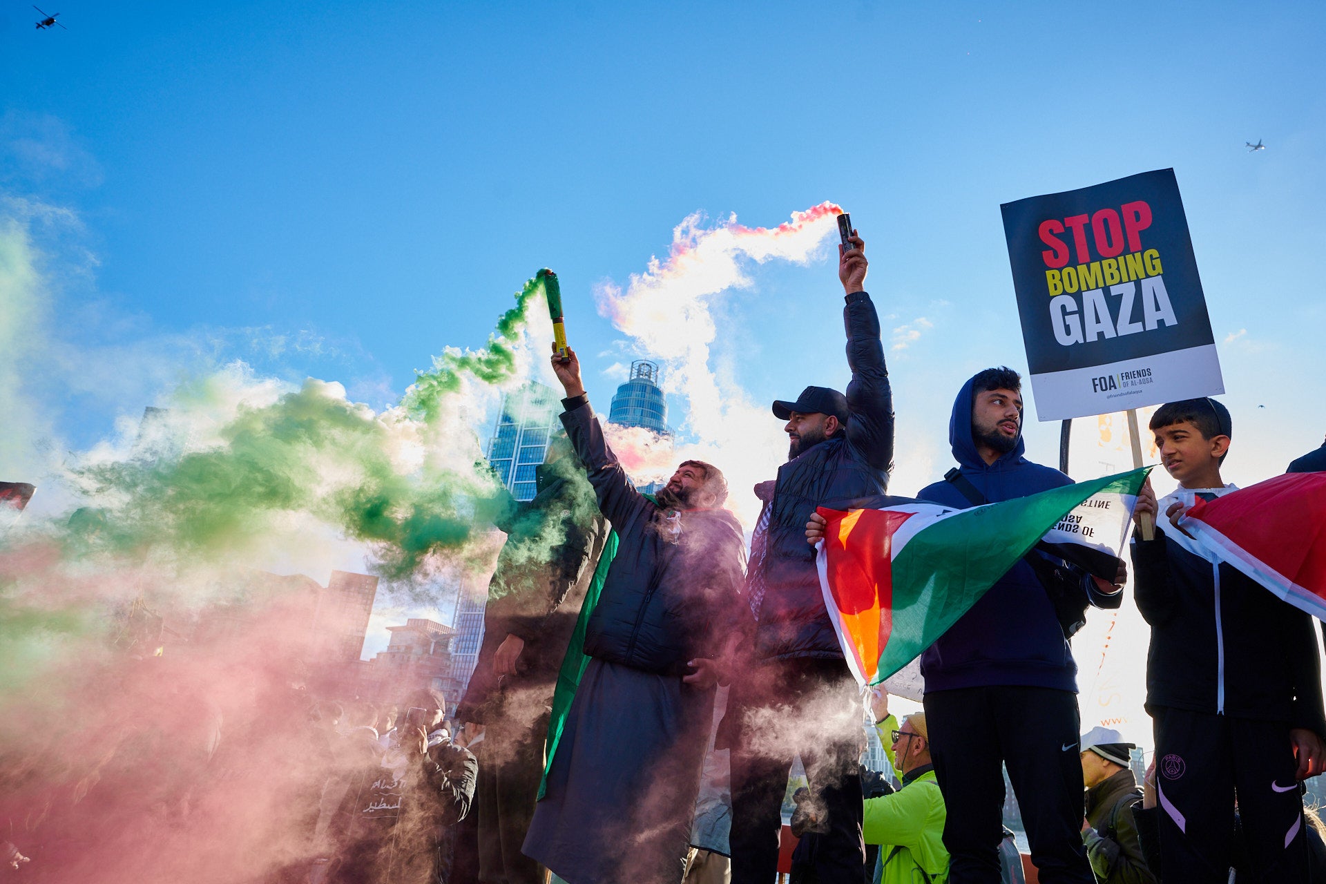 Pro-Palestine supporters set off flares on Vauxhall Bridge