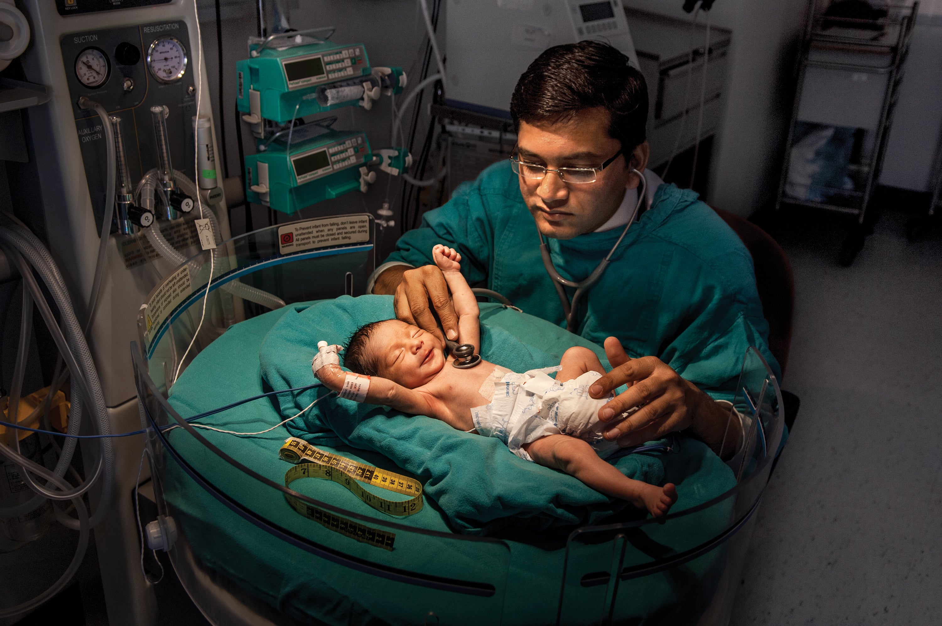 A premature baby is examined in Jaipur, India