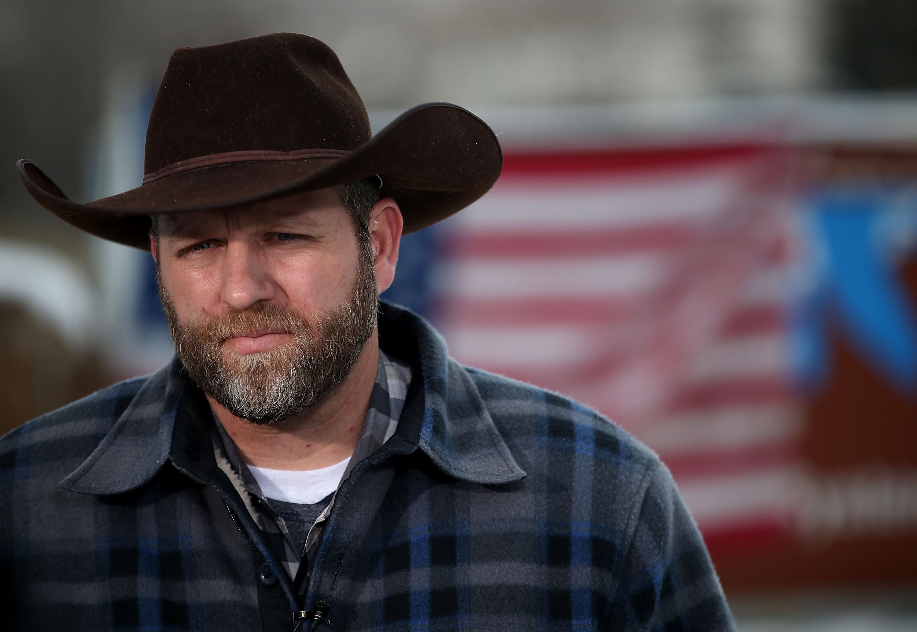 Ammon Bundy, the leader of an anti-government militia, speaks to members of the media in front of the Malheur National Wildlife Refuge Headquarters on January 5, 2016 near Burns, Oregon.