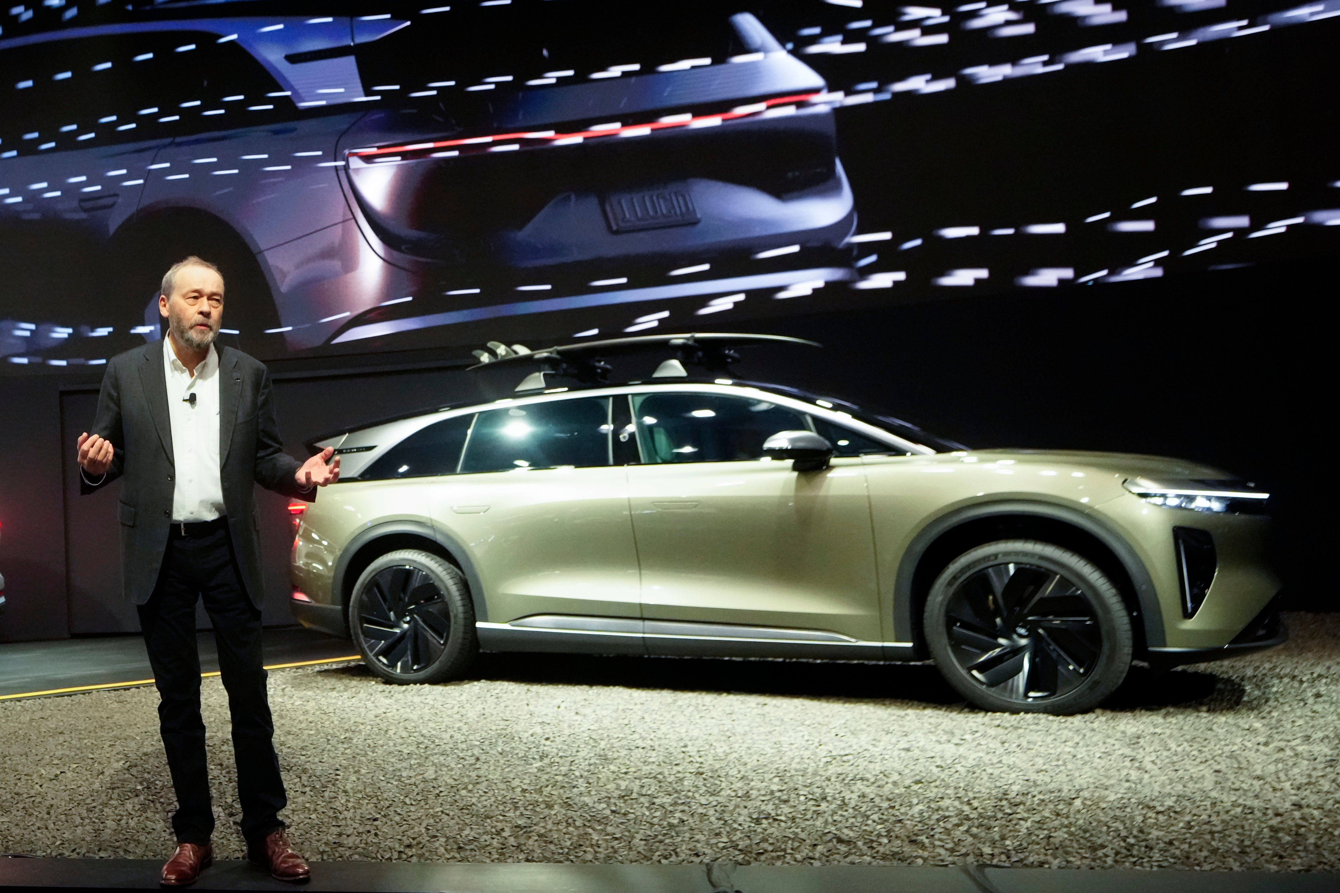 Lucid Motors CEO Peter Rawlinson introduces the all-electric SUV 2025 Lucid Gravity at the AutoMobility LA Auto Show, Thursday, Nov. 16, 2023, in Los Angeles