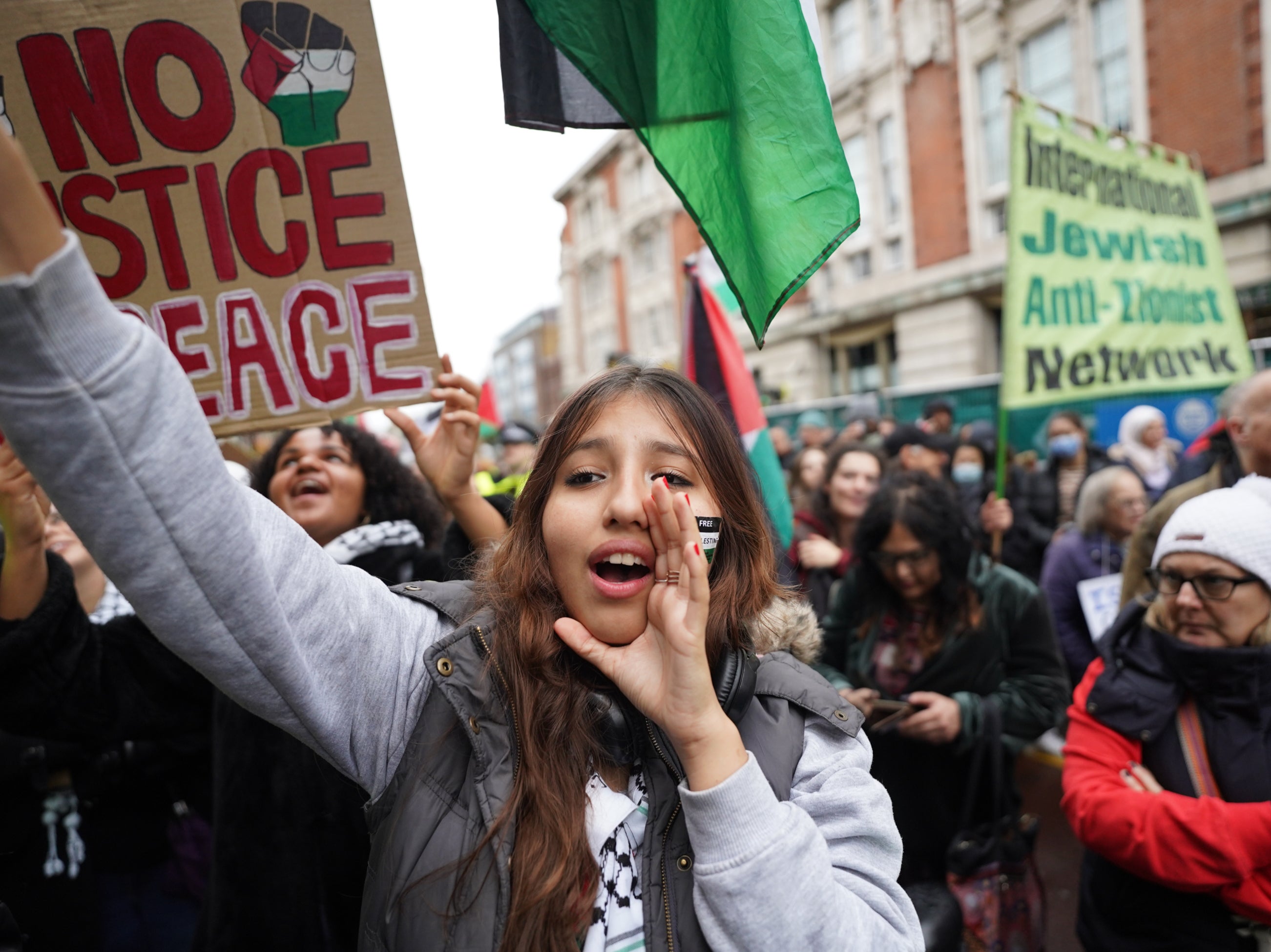 People demonstrate outside Keir Starmer’s constituency office on Saturday