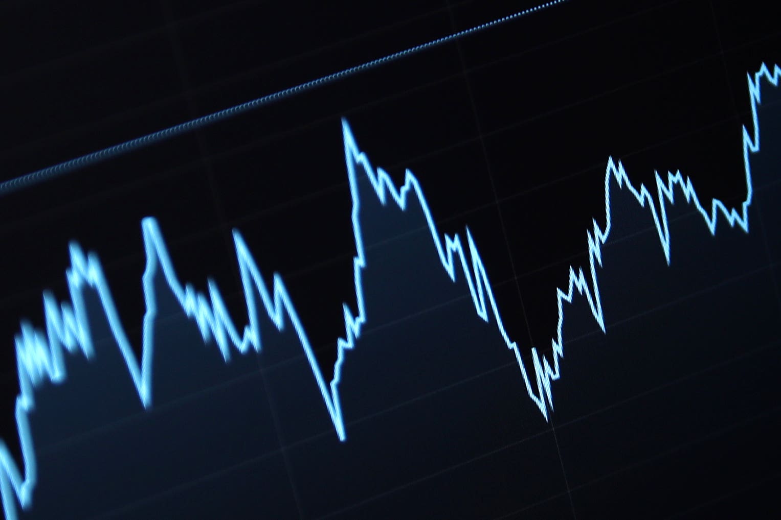 Financial markets have got off to a slow start in the UK as meagre gains across the FTSE 100 failed to offset losses (PA)