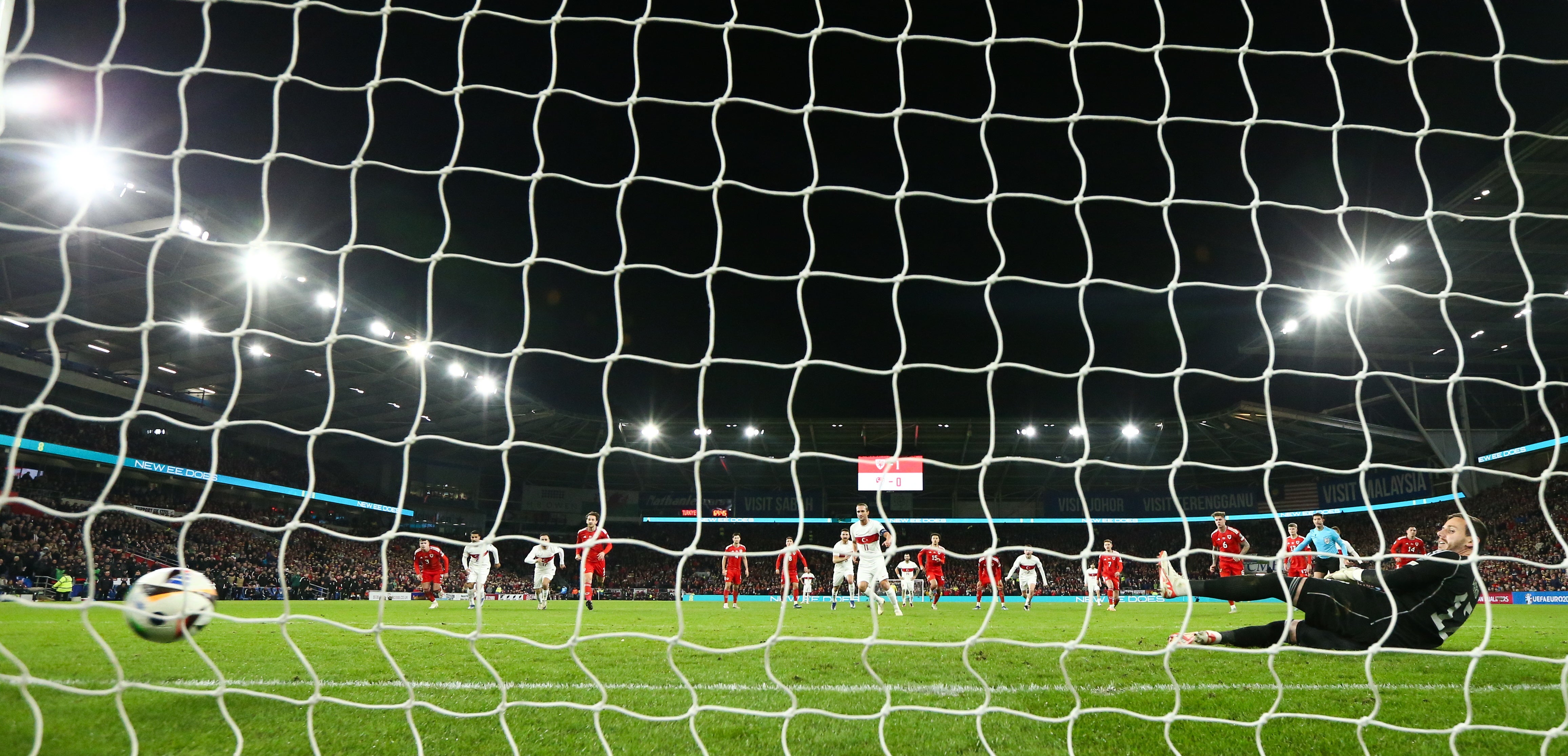 Yusuf Yazici scores for Turkey