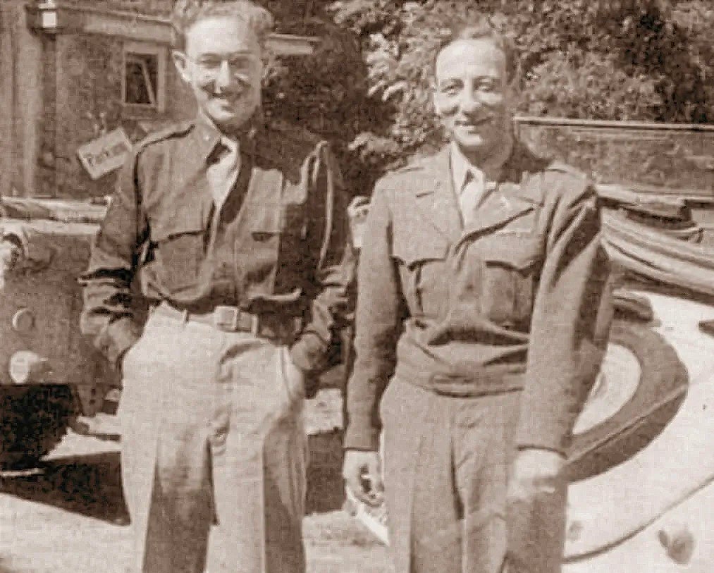 Henry Kissinger (left) with mentor Fritz Kraemer in Germany, 1945, during World War II