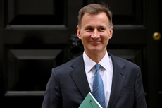 Hunt budget means spending cuts will be even more painful than austerity era, top economists warn