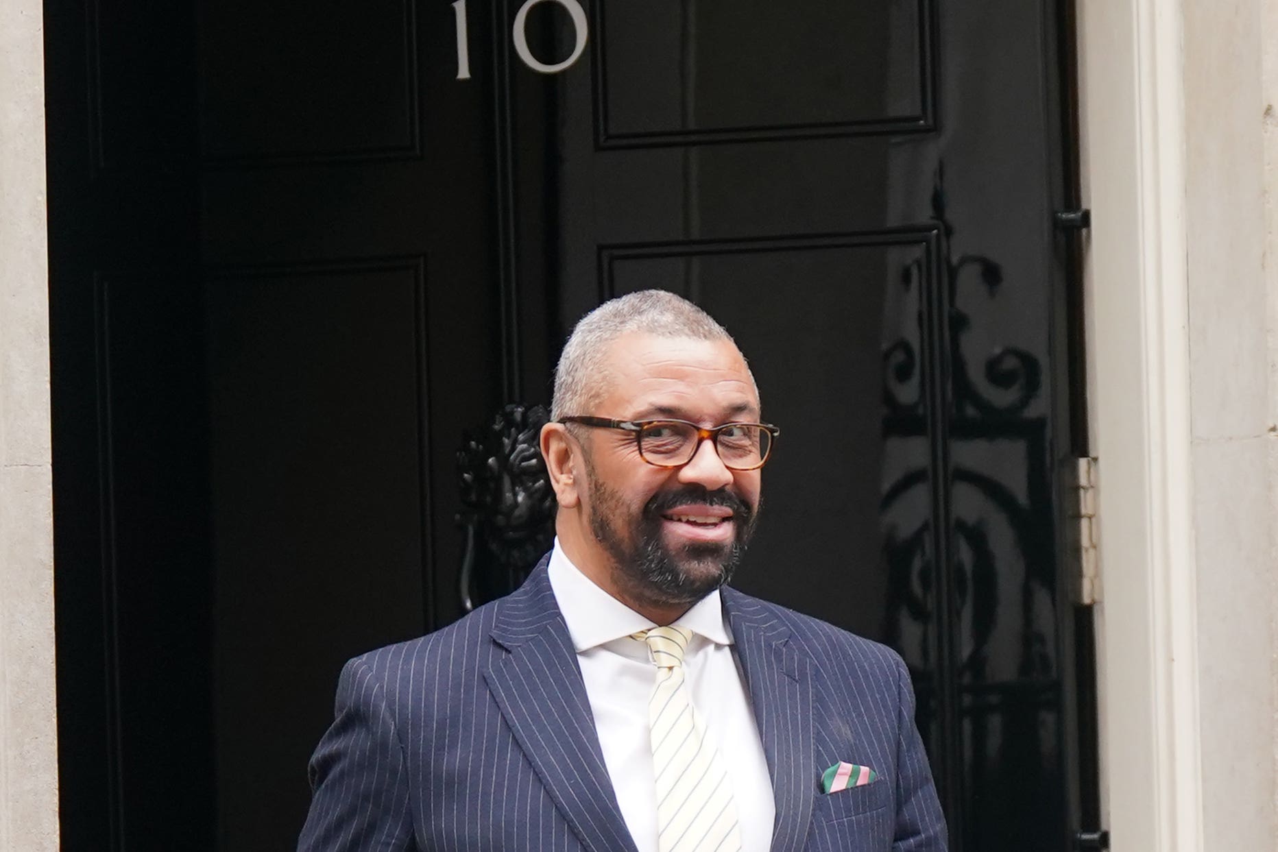 Home secretary James Cleverly under pressure from Tory right