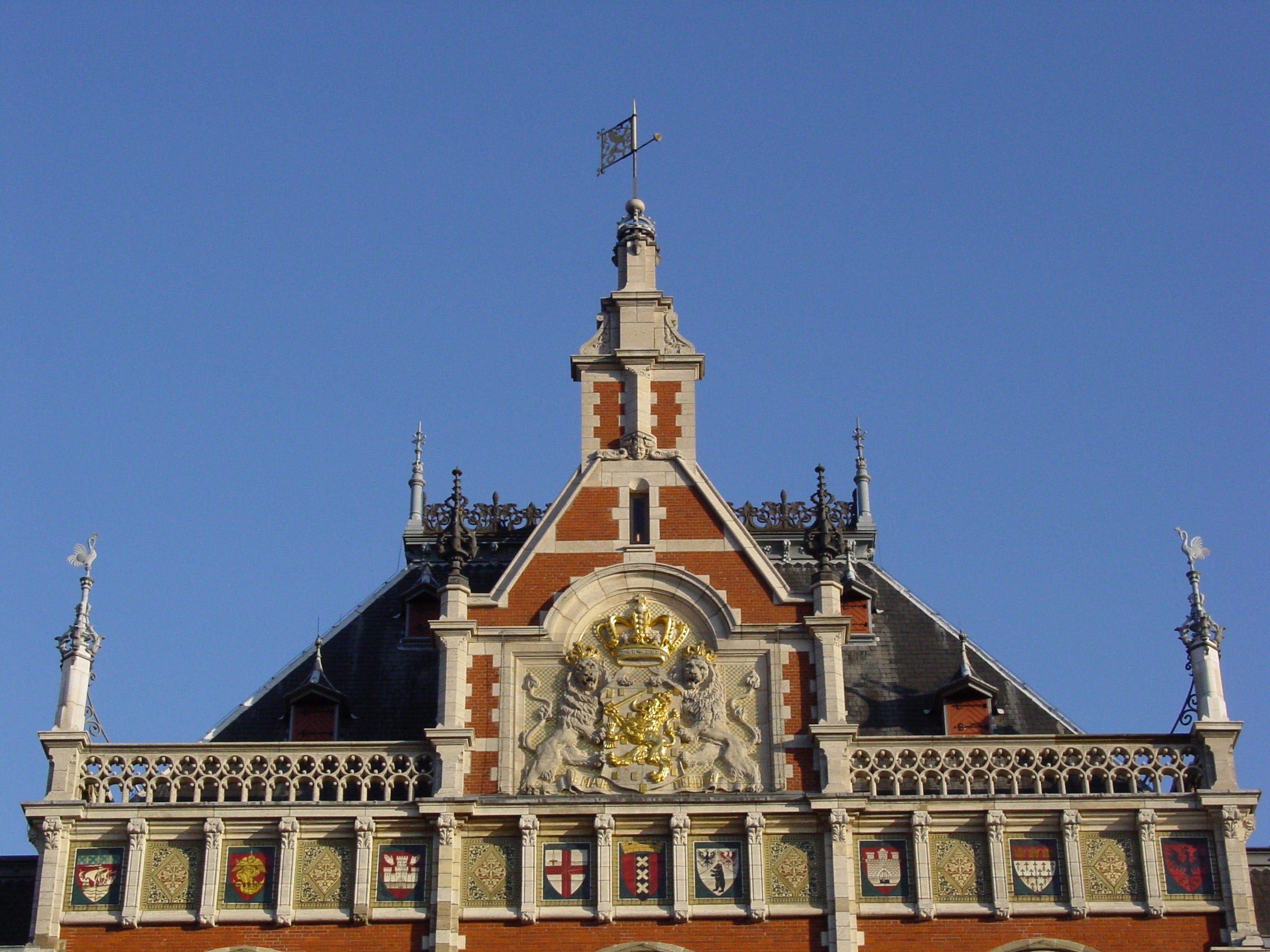 Centraal casting: Amsterdam’s beautiful main station is getting an overhaul – with Eurostar dropping trains to London as a result