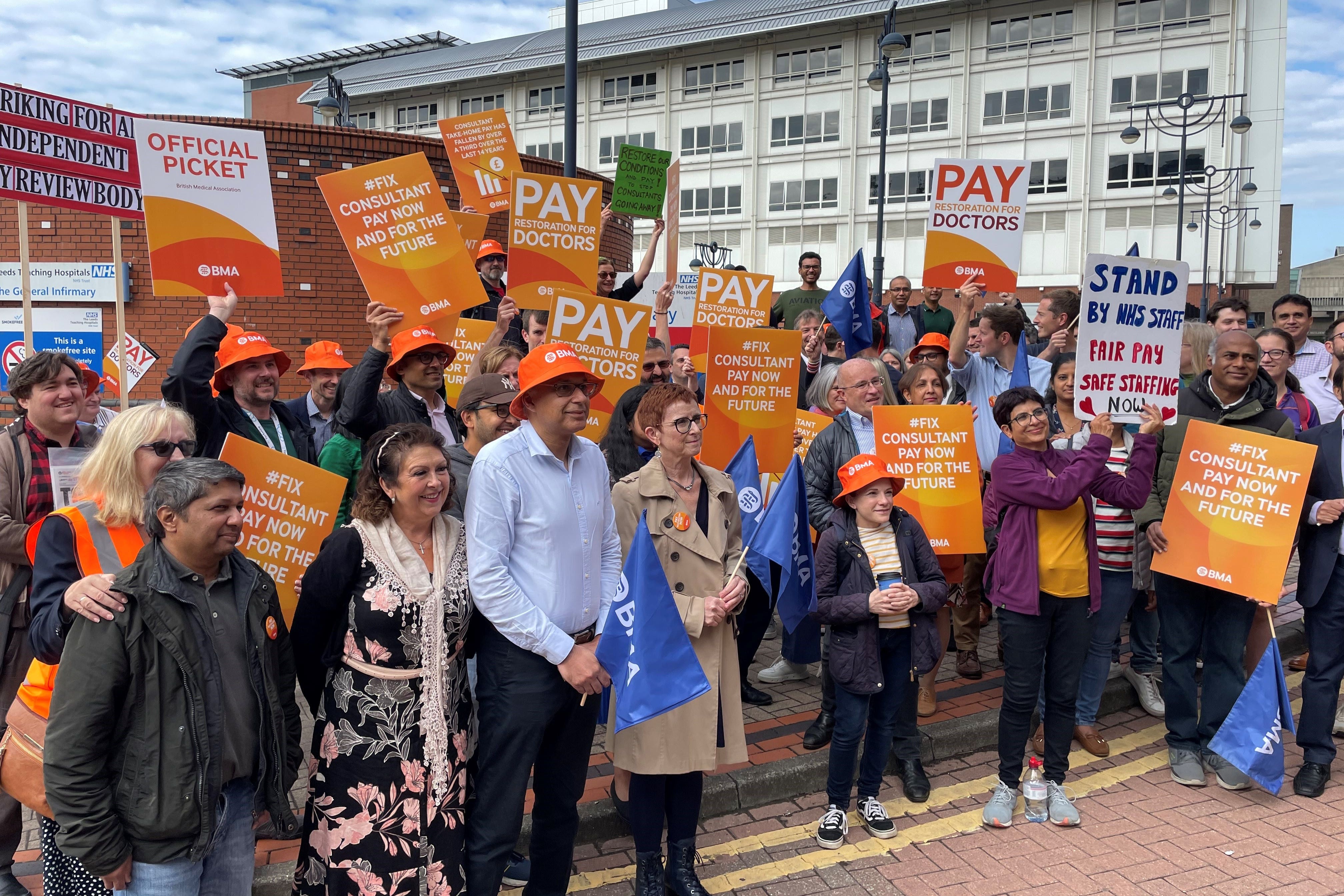 Consultant strikes in England could be over after a new deal was reached between medics and the Government (Dave Higgens/PA)