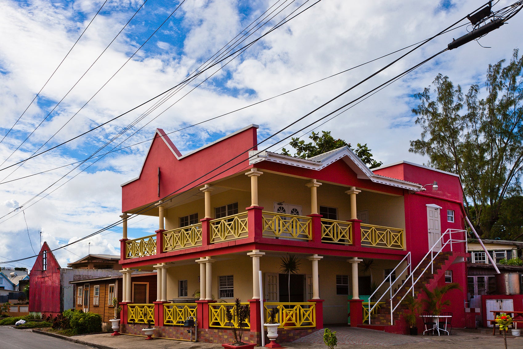 The main towns on the island are Oistins, Speightstown and Holetown