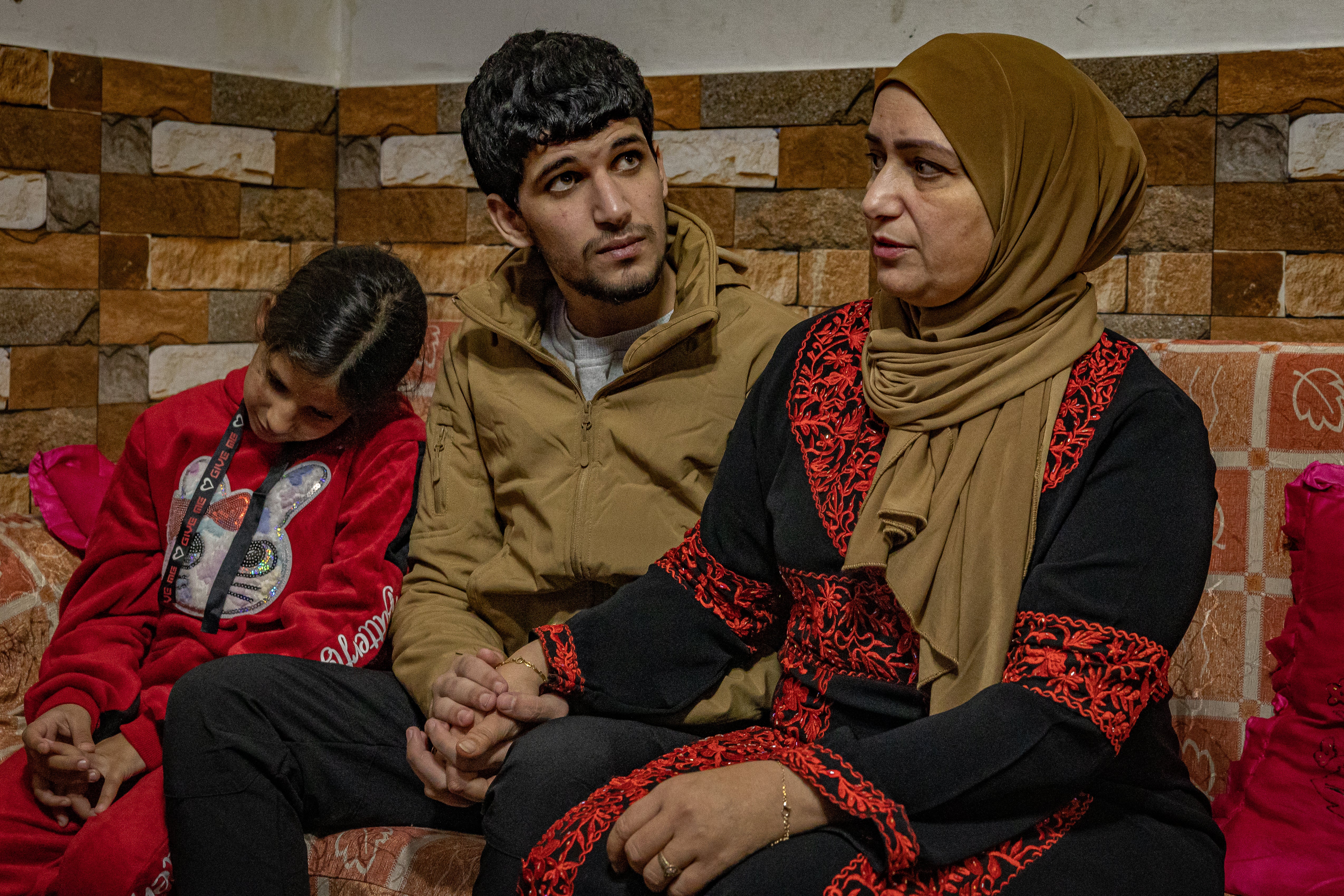 Obada and his mother Badriya the morning after he was released, after 17 months in administrative detention without charge or trial