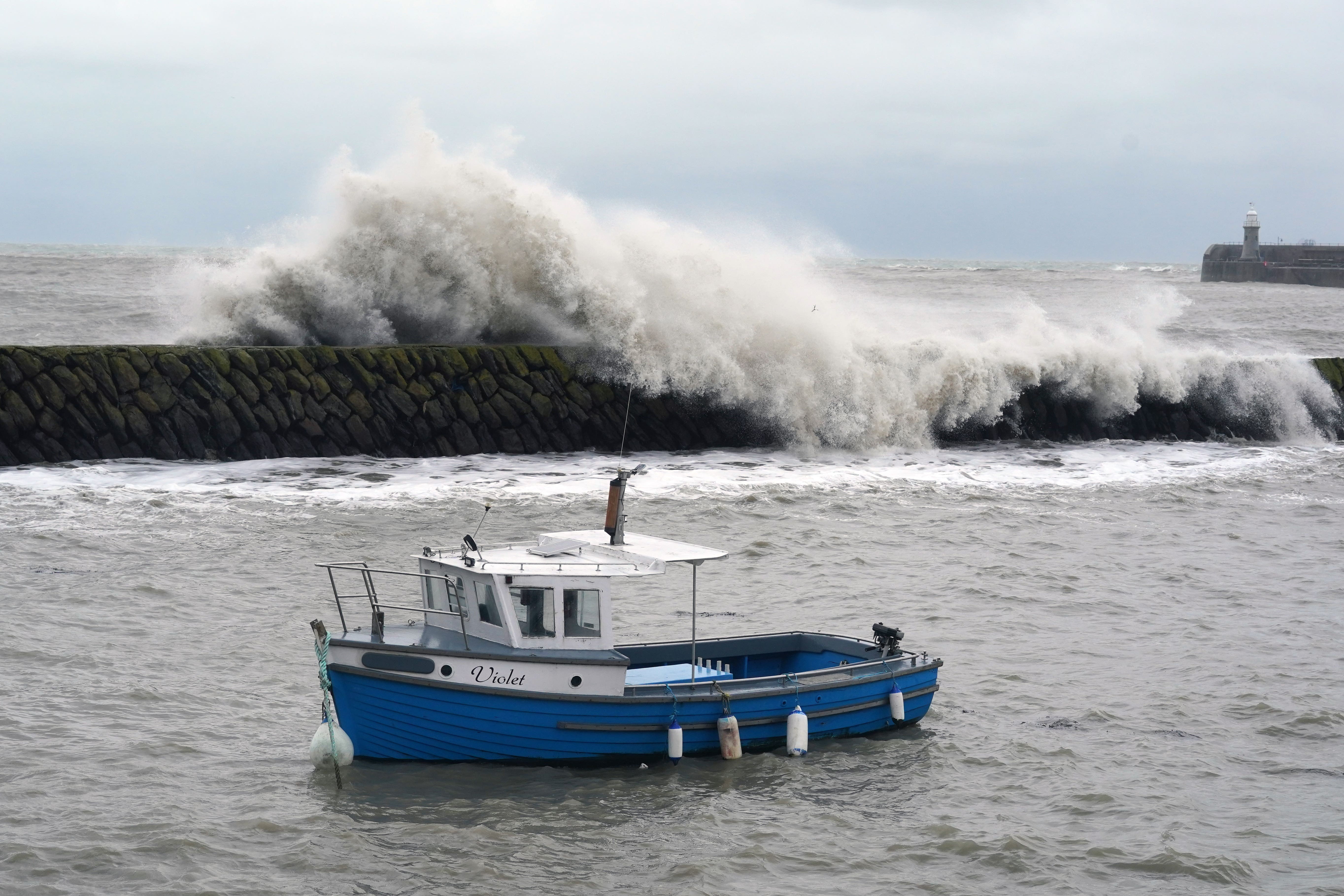 Rising sea levels put coastal communities at greater risk of flooding from the sea (Gareth Fuller/PA)