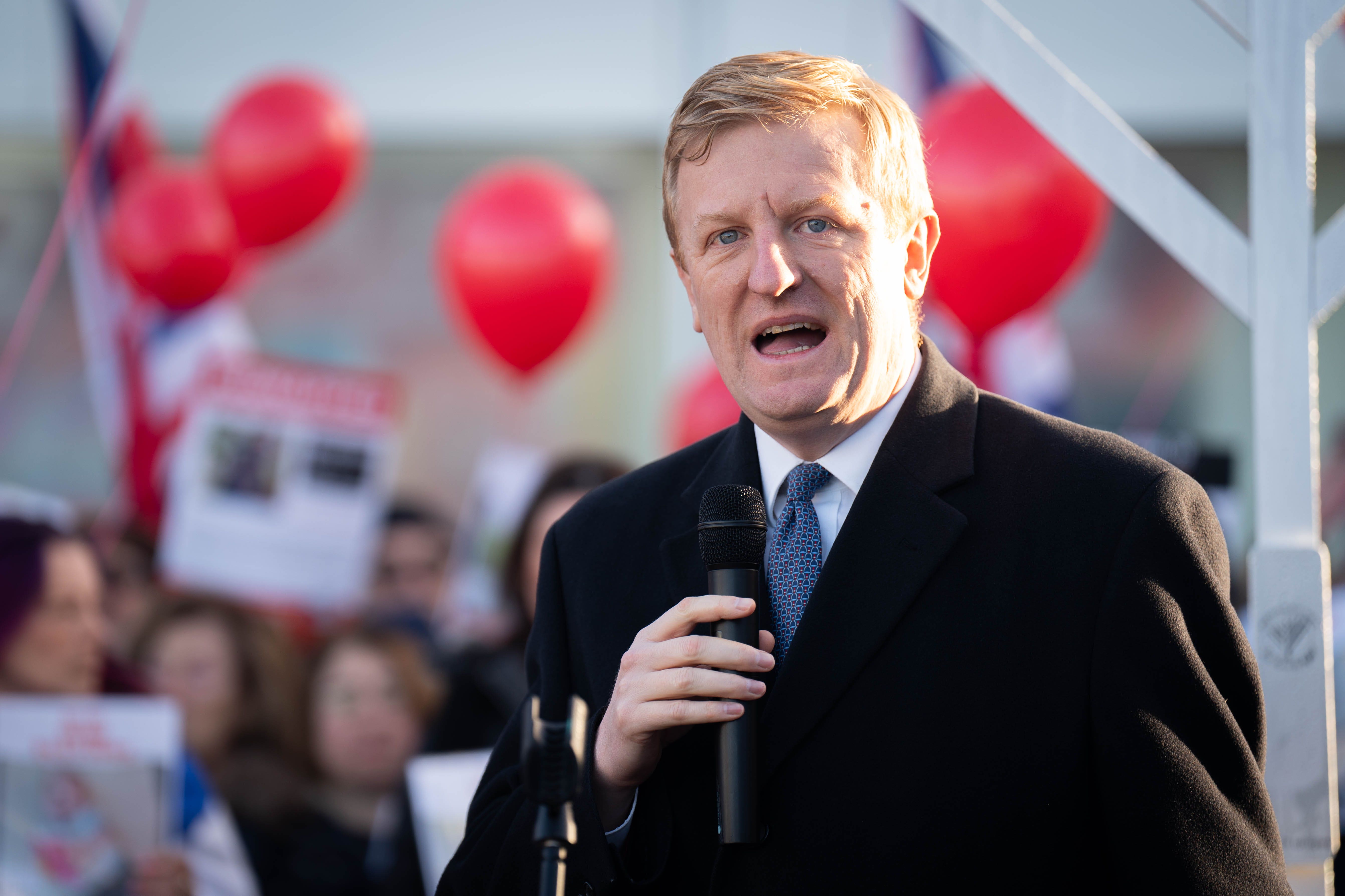 Deputy Prime Minister Oliver Dowden speaks during a vigil at Keystone Passage in Borehamwood (James Manning/PA)