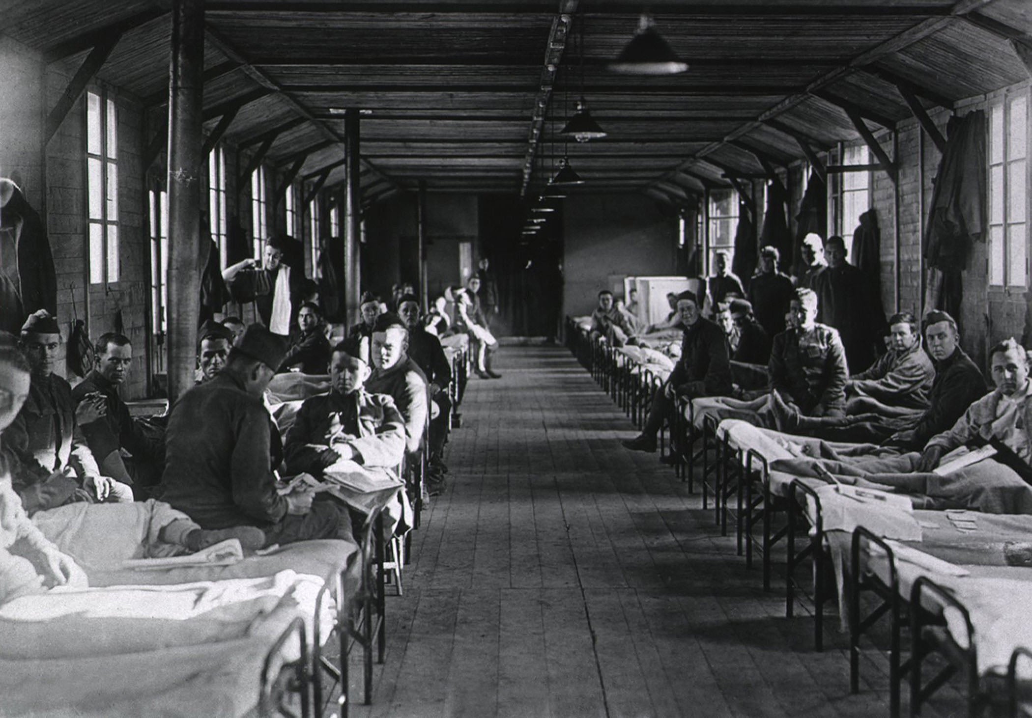 The faces of traumatised soldiers in a US army hospital in Allerey, France, 1918