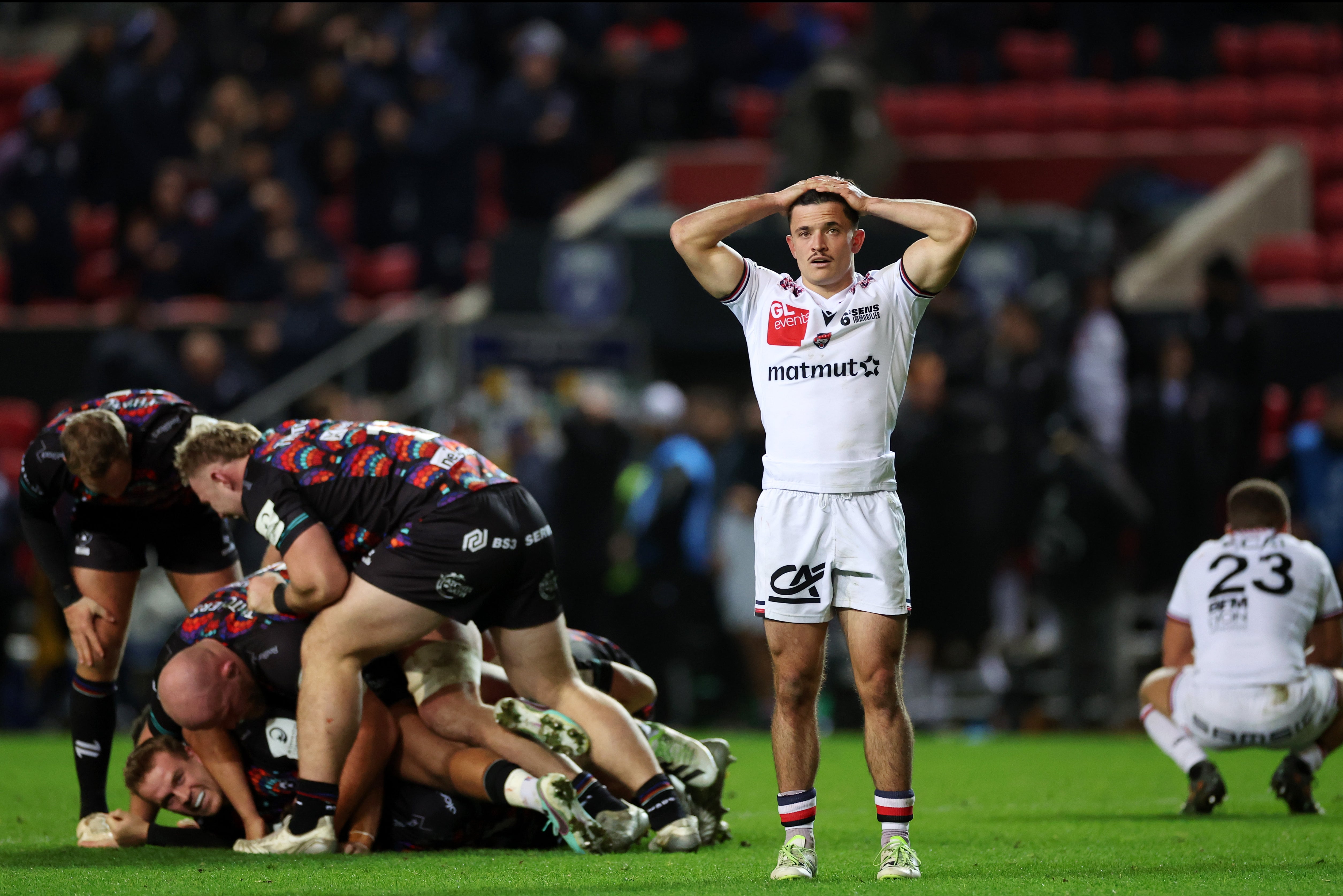 Bristol pipped Lyon at Ashton Gate thanks to Callum Sheedy’s drop goal