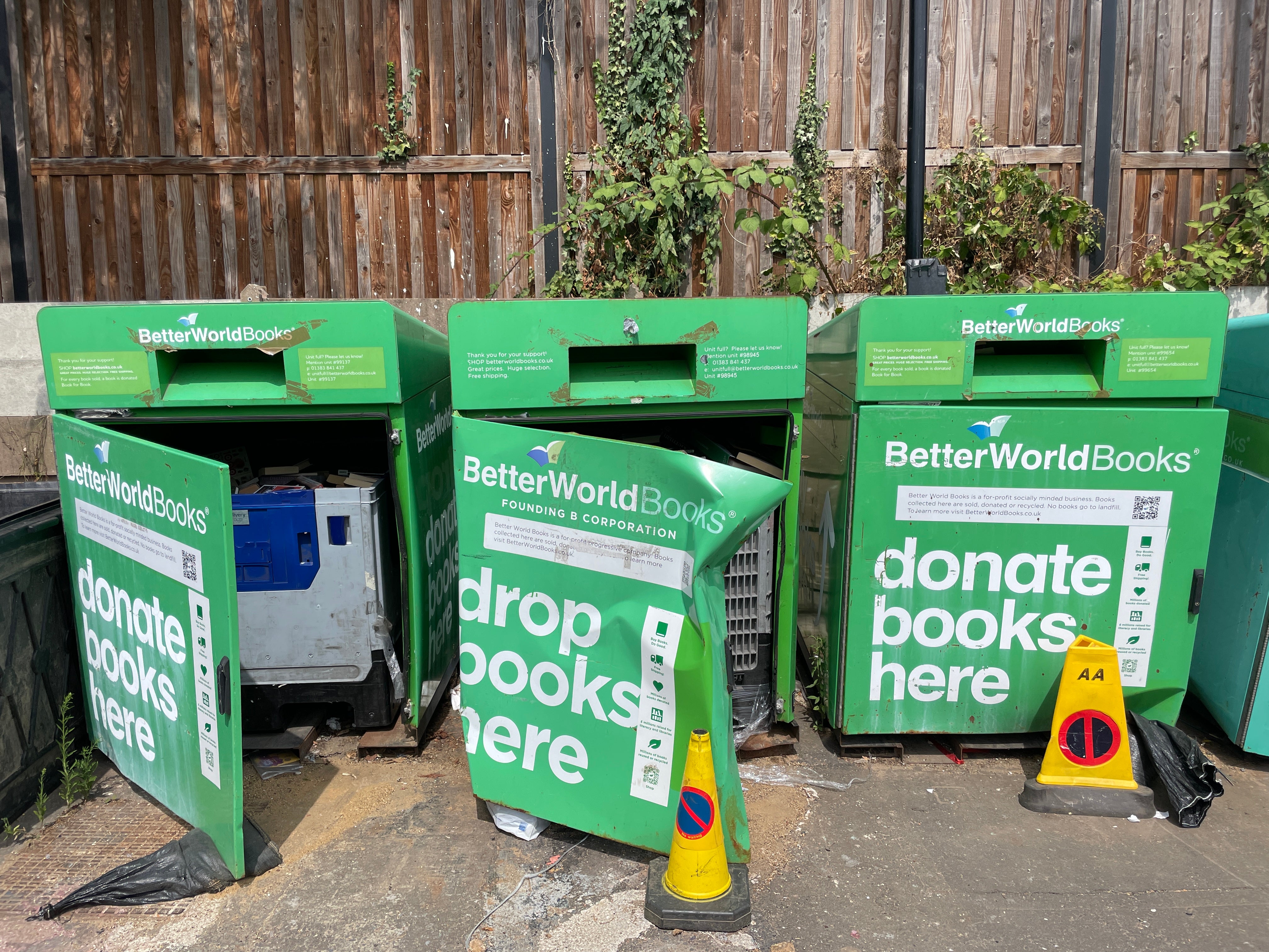 The book bins that soon disappear after Jonathan discovers them