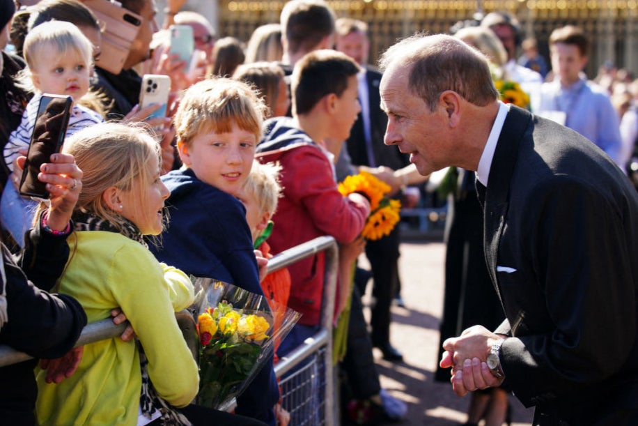 Hands-free: Prince Edward greets members of the public following Queen Elizabeth’s death in September 2022