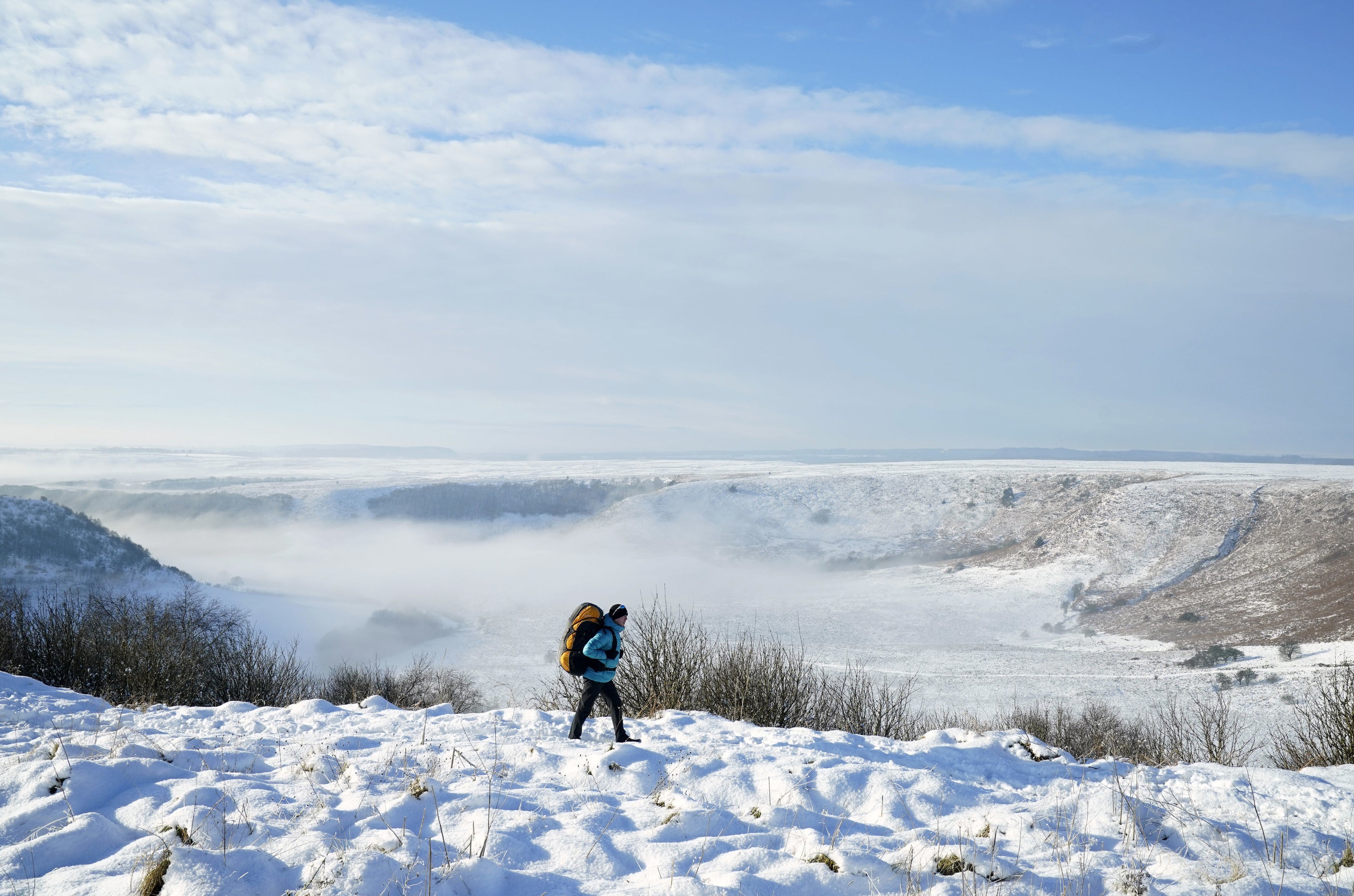 Scottish mountains will see festive wintry showers this Christmas