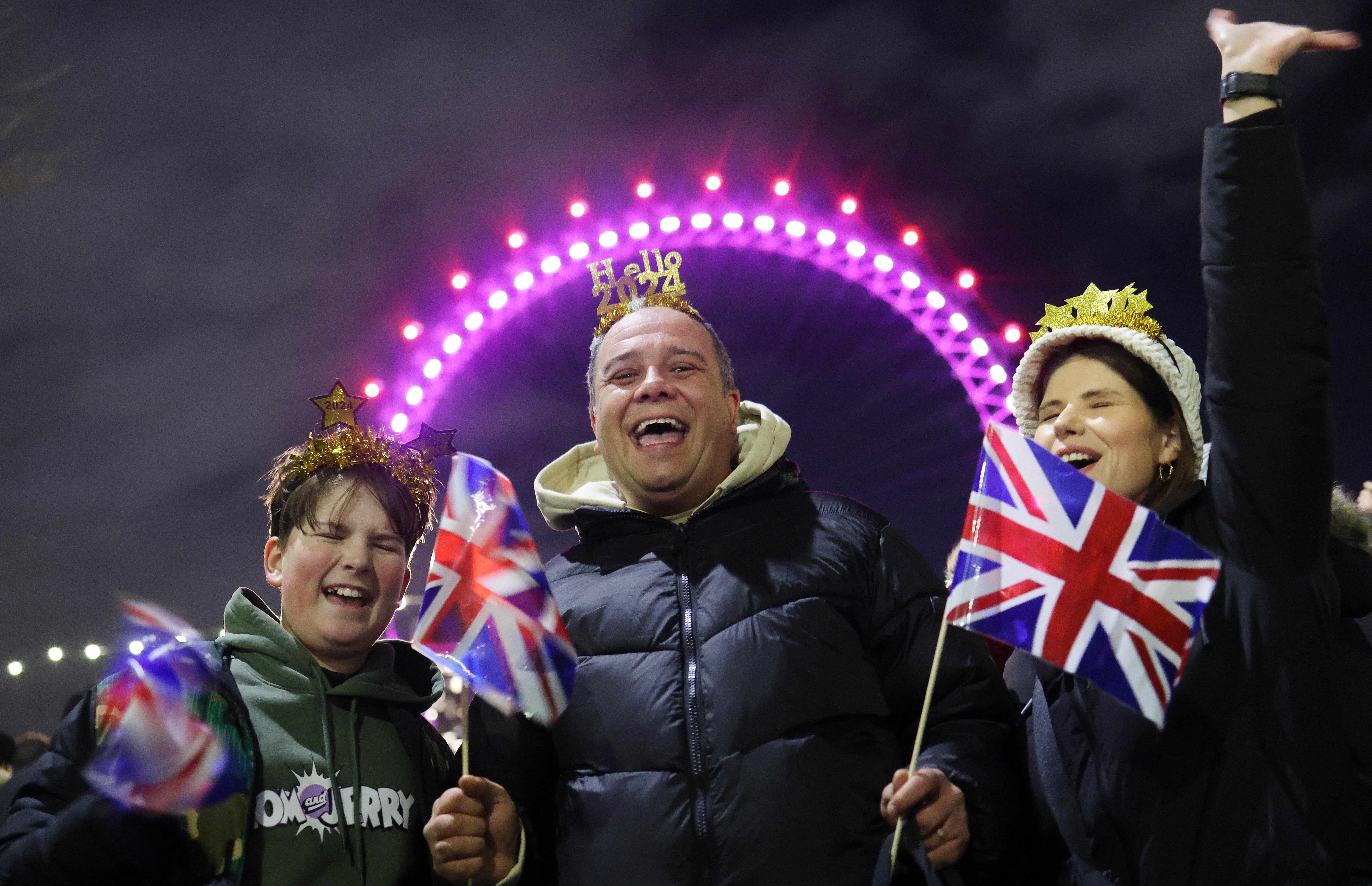 The flags are waving as a family get ready to party