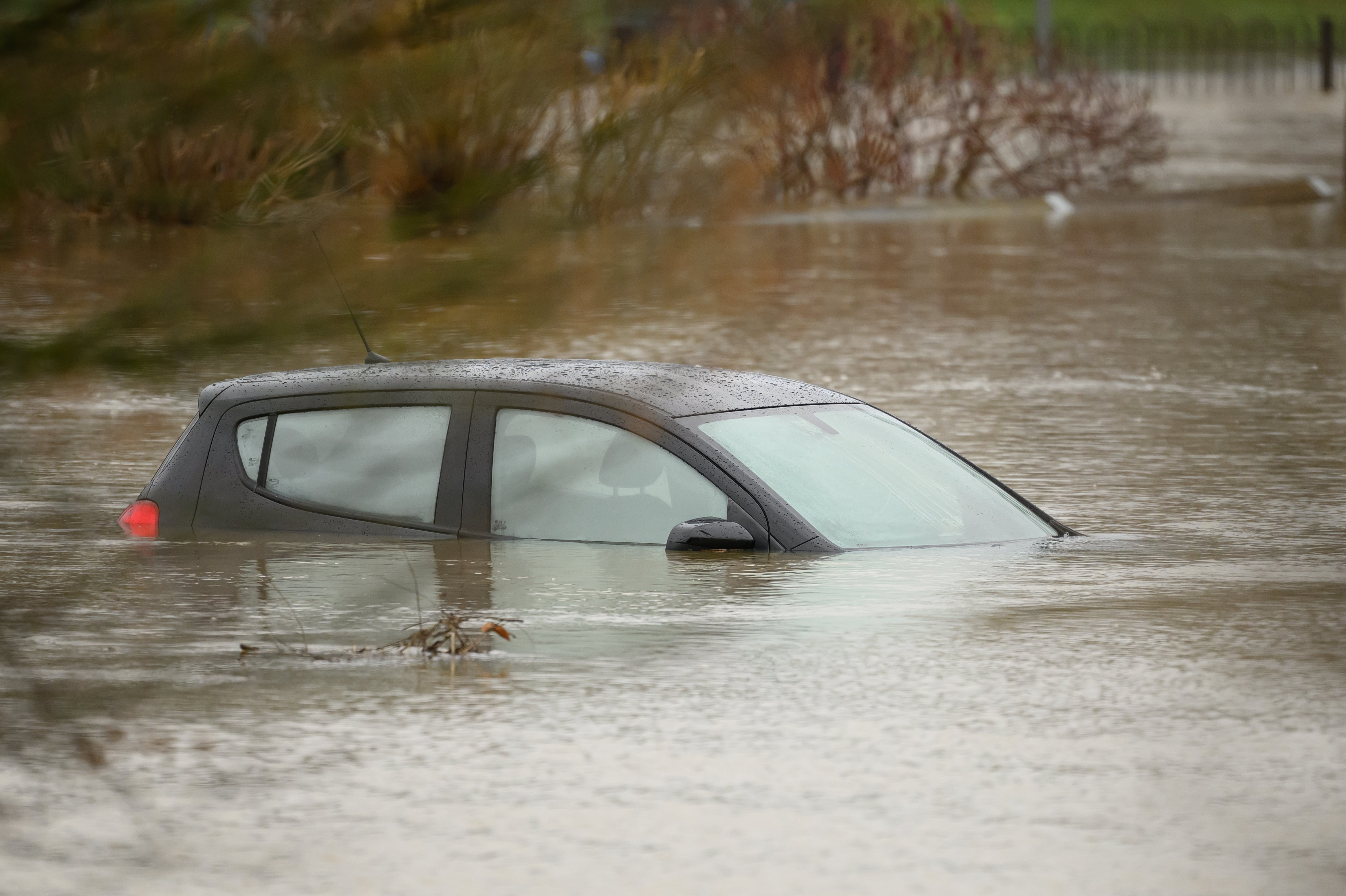 Wet weather returns to the UK this week with heavy rain on Saturday and Sunday